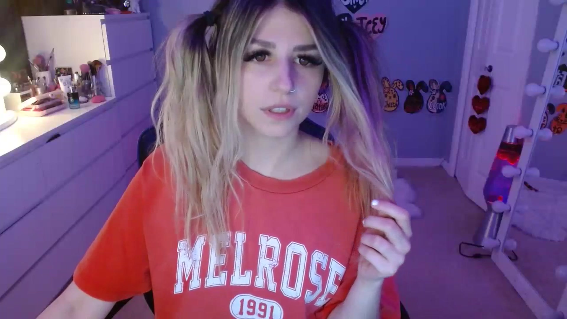 Gallery image thumbnail from Serafina's myfreecams stream on, 07/09/2023, 05:28 image 10 of 20