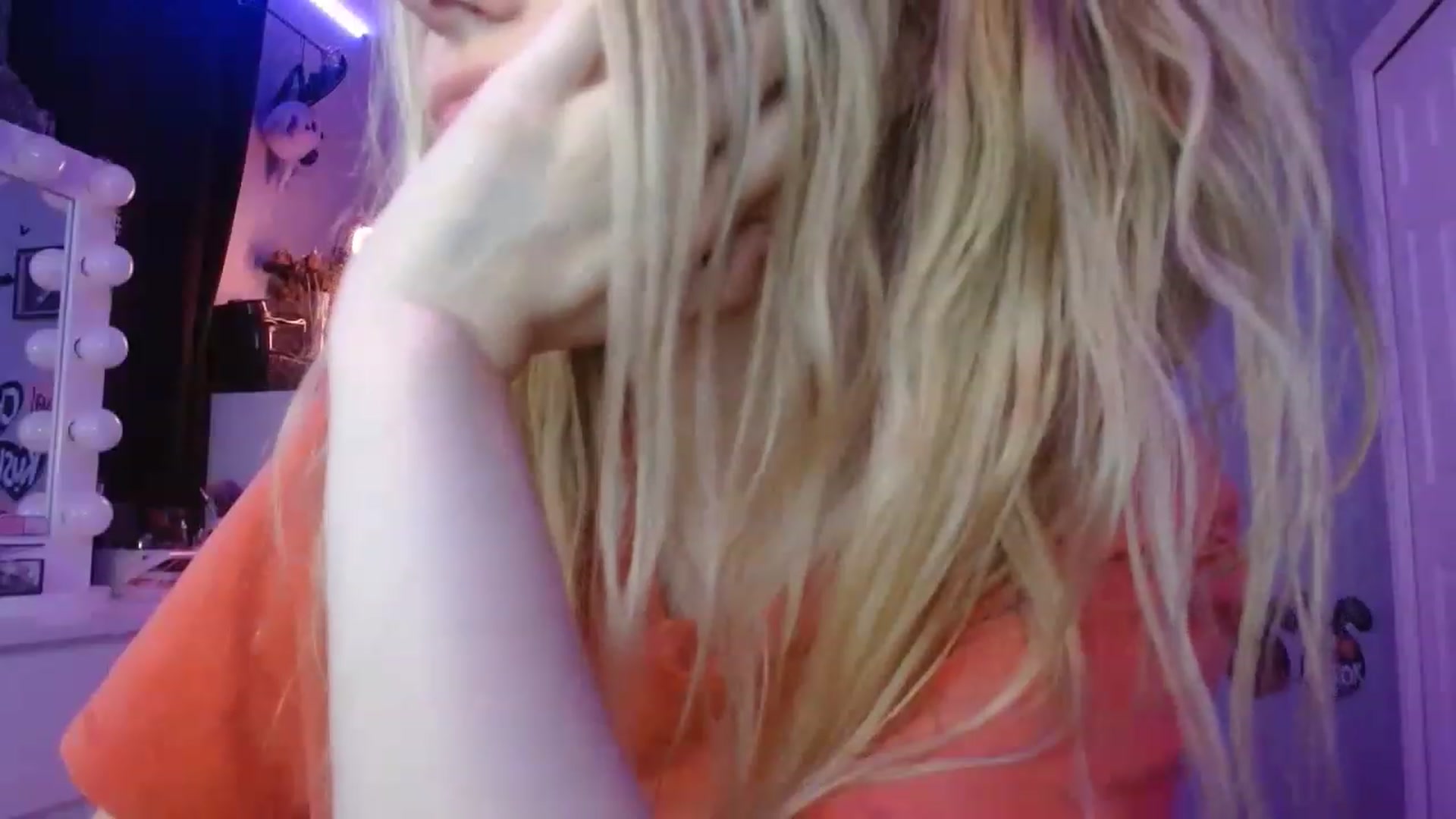 Gallery image thumbnail from Serafina's myfreecams stream on, 07/09/2023, 09:47 image 17 of 20