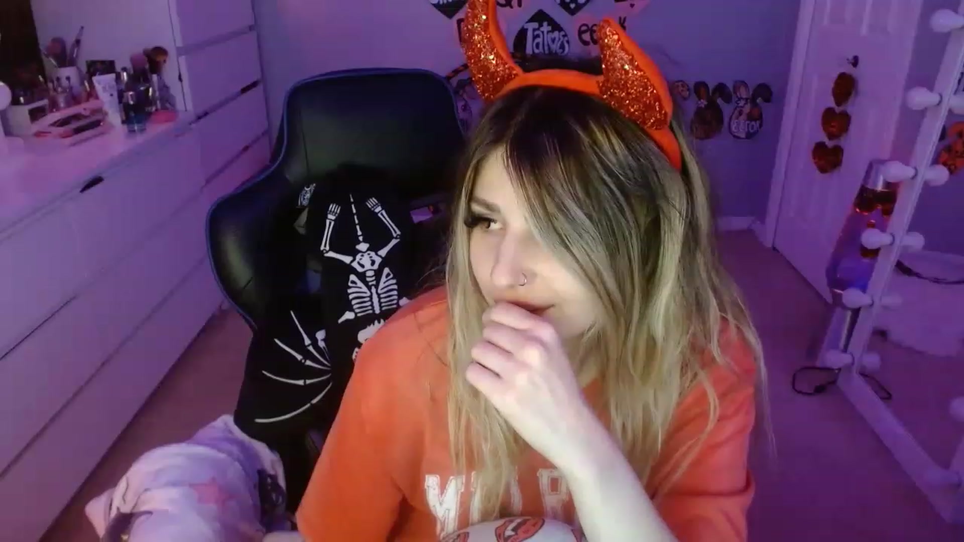 Gallery image thumbnail from Serafina's myfreecams stream on, 07/09/2023, 10:50 image 17 of 20