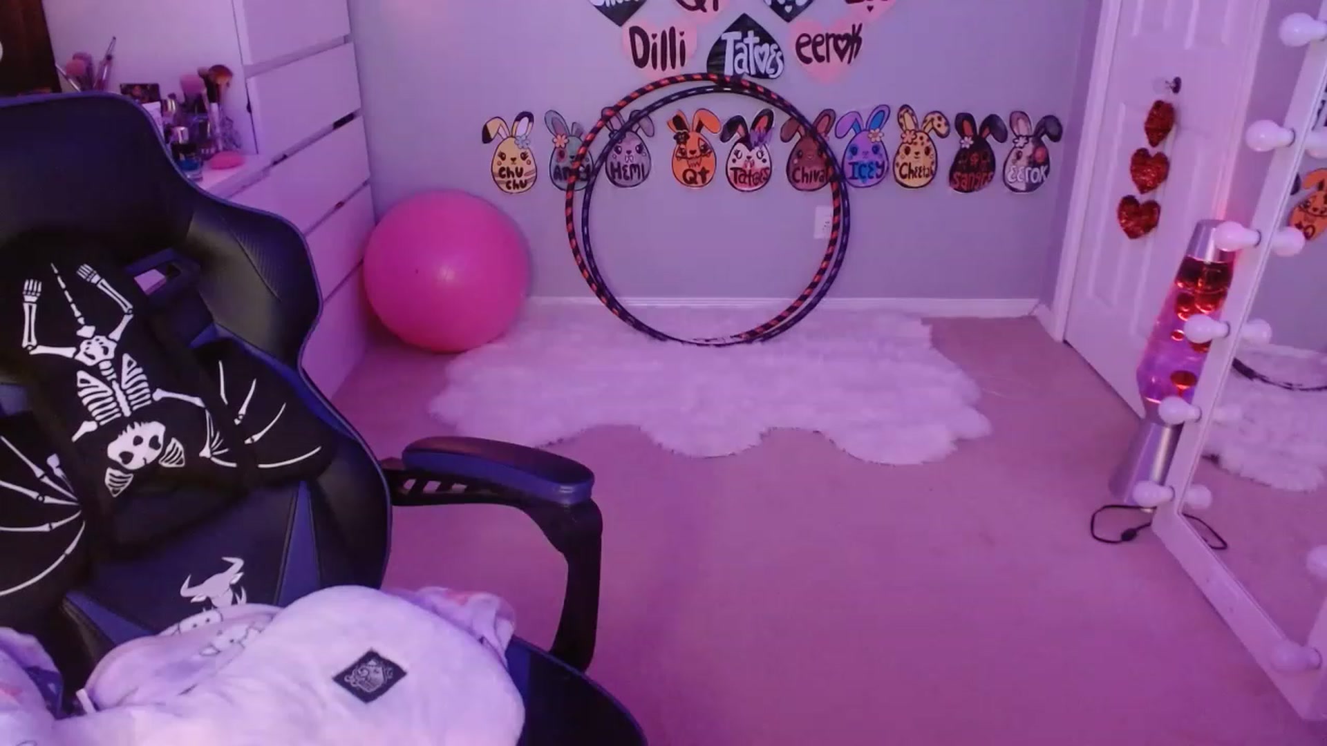 Gallery image thumbnail from Serafina's myfreecams stream on, 07/09/2023, 11:02 image 17 of 20