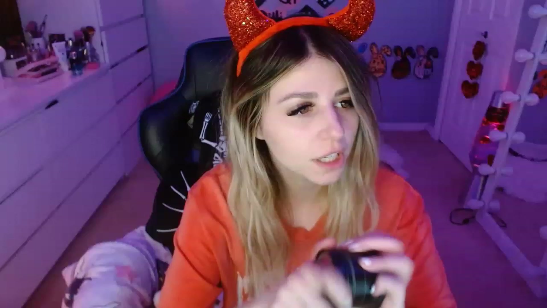 Gallery image thumbnail from Serafina's myfreecams stream on, 07/09/2023, 11:02 image 5 of 20
