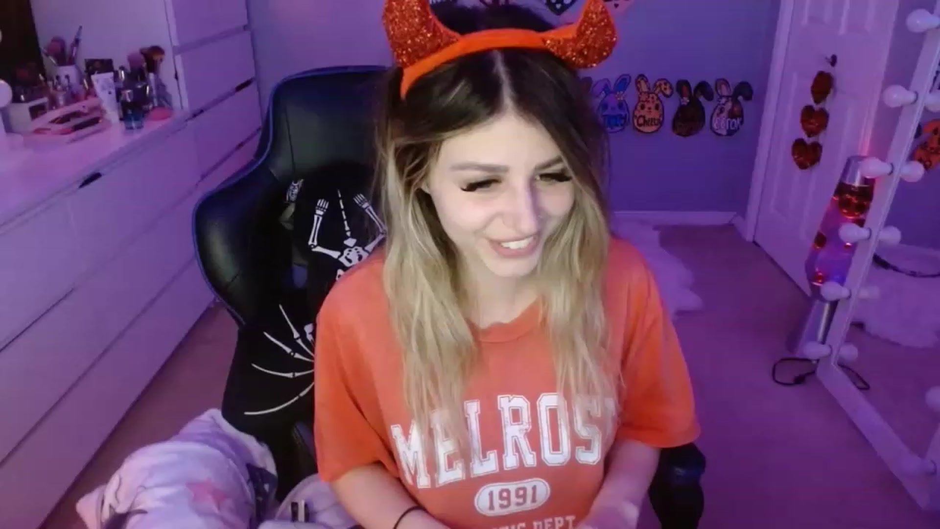 Gallery image thumbnail from Serafina's myfreecams stream on, 07/09/2023, 11:02 image 3 of 20