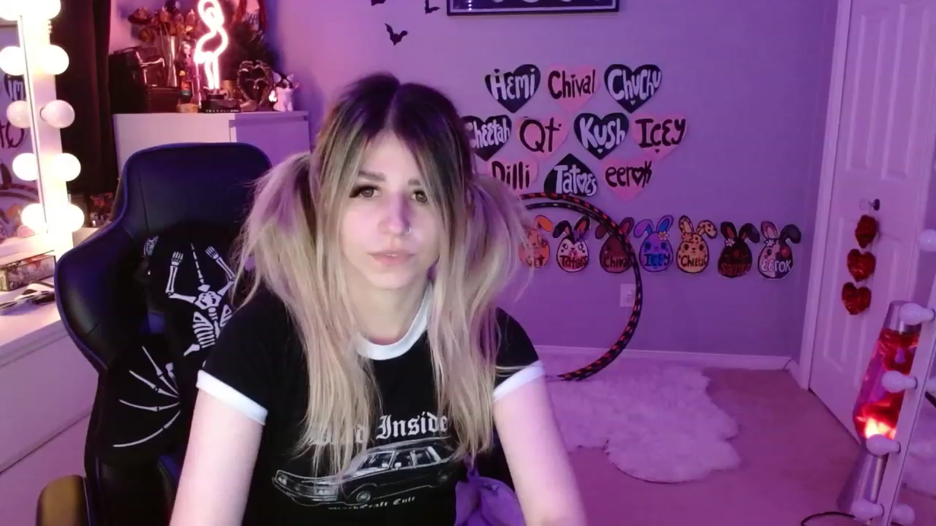 Gallery image thumbnail from Serafina's myfreecams stream on, 07/11/2023, 02:05 image 18 of 20