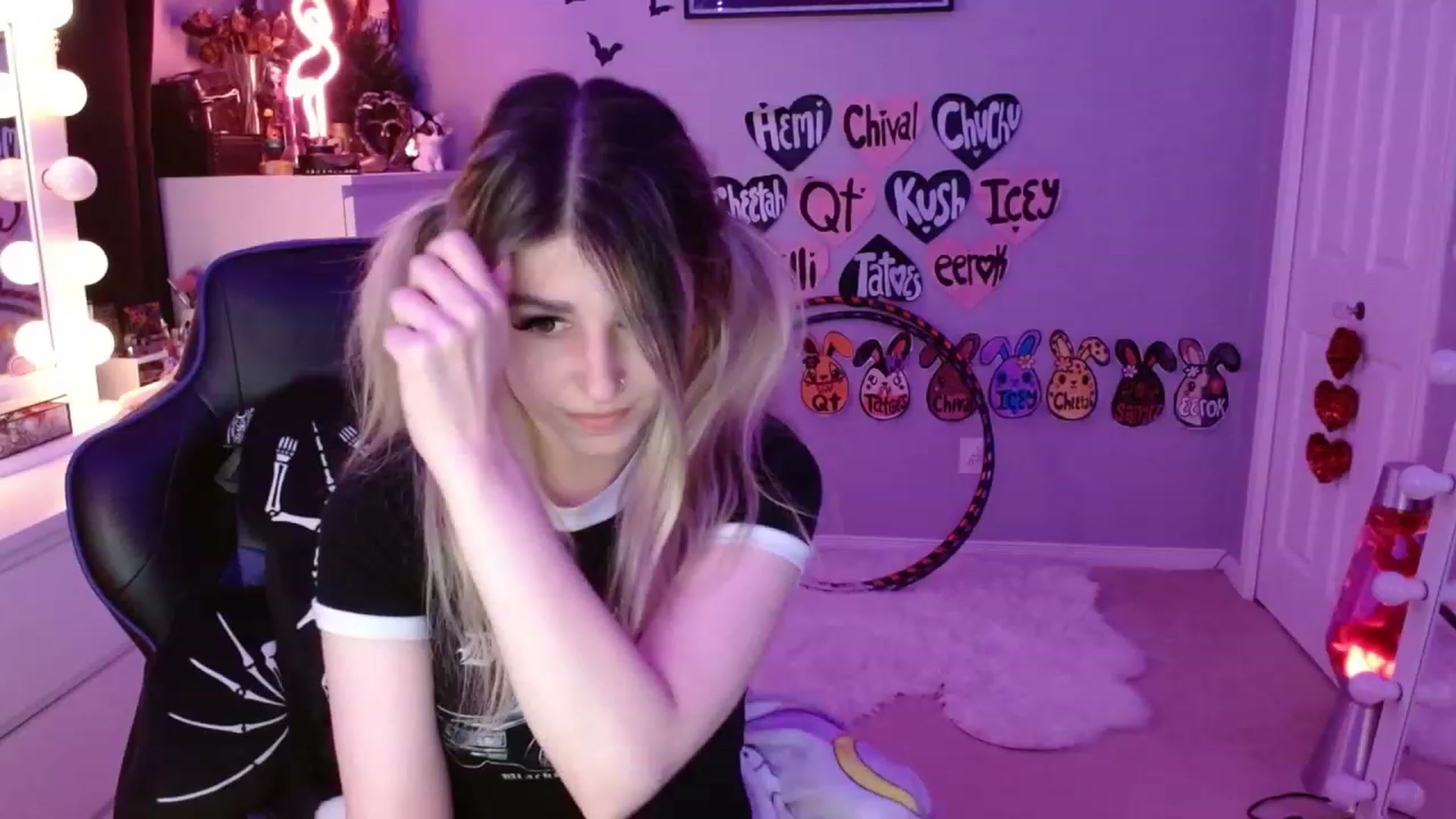Gallery image thumbnail from Serafina's myfreecams stream on, 07/11/2023, 02:05 image 8 of 20