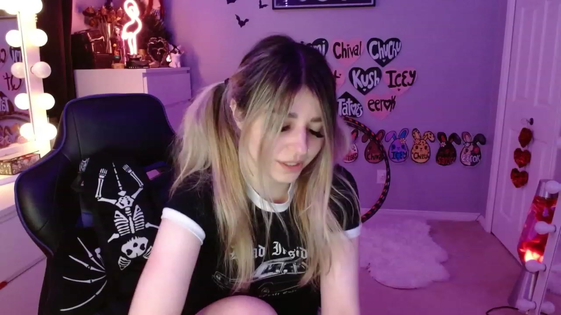 Gallery image thumbnail from Serafina's myfreecams stream on, 07/11/2023, 02:05 image 13 of 20