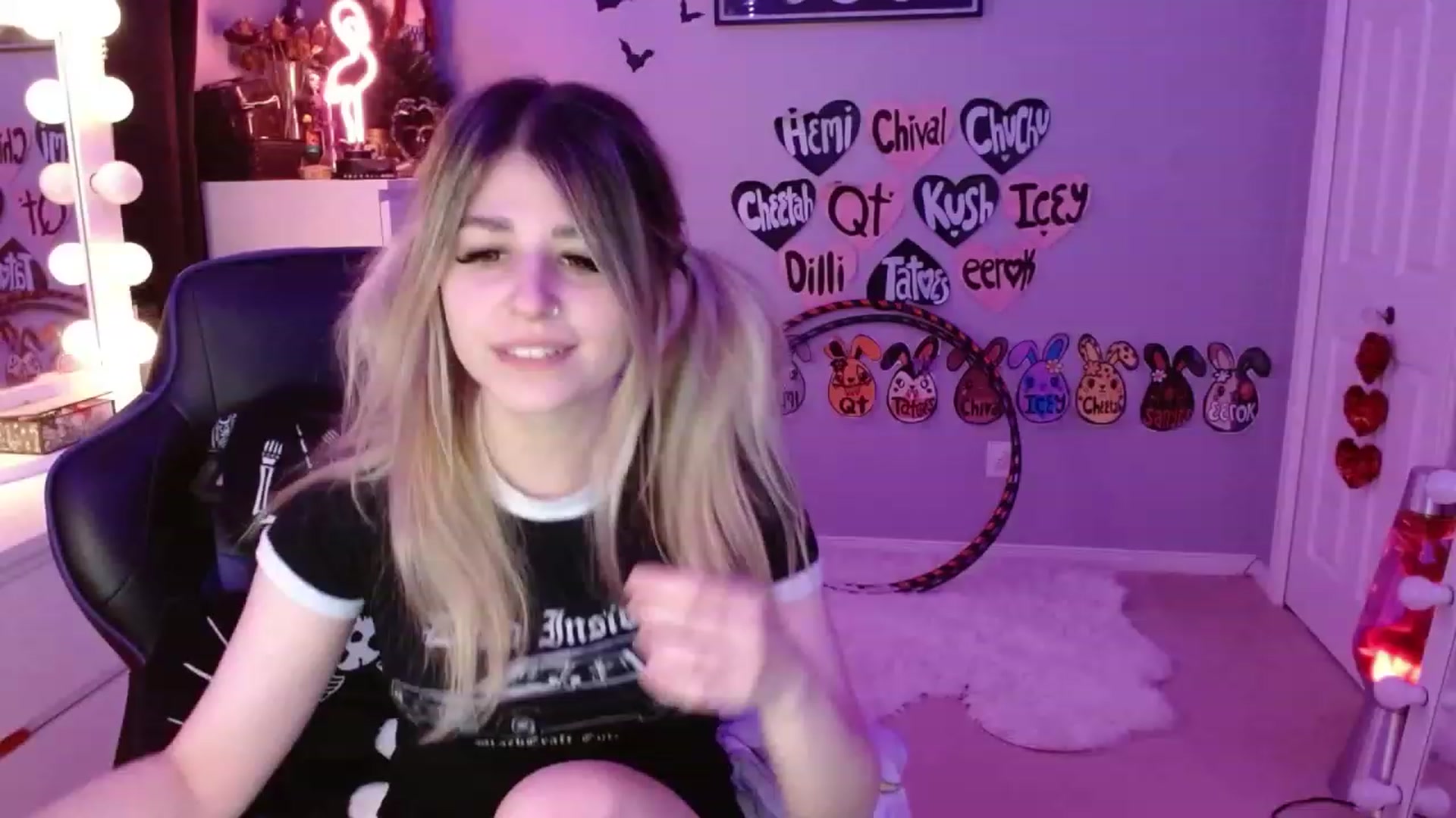 Gallery image thumbnail from Serafina's myfreecams stream on, 07/11/2023, 02:05 image 11 of 20