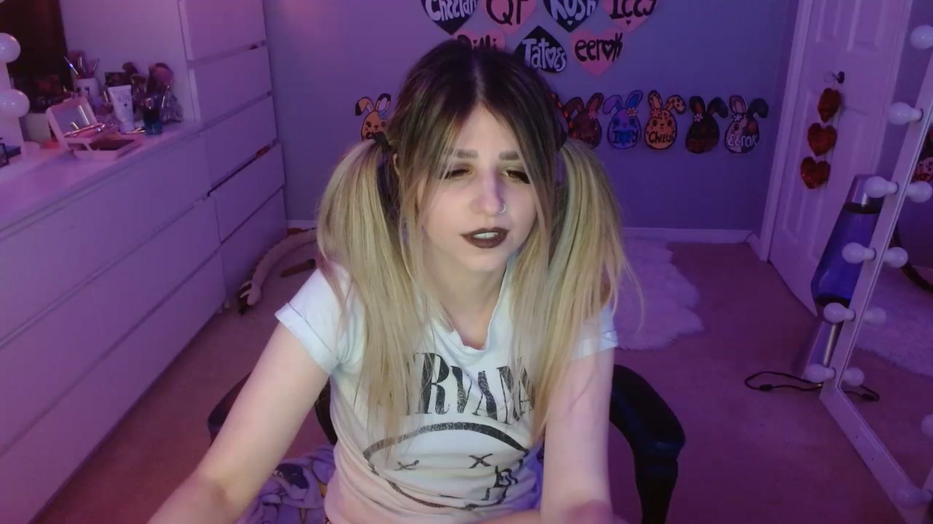 Gallery image thumbnail from Serafina's myfreecams stream on, 07/20/2023, 03:38 image 19 of 20