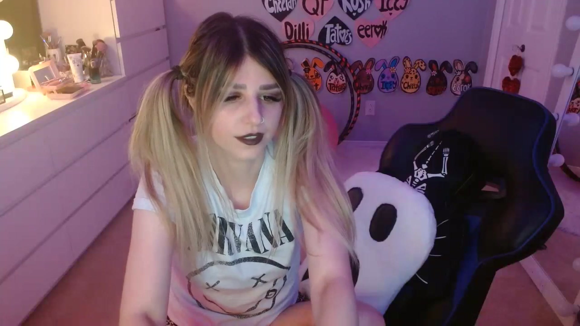 Gallery image thumbnail from Serafina's myfreecams stream on, 07/20/2023, 03:38 image 14 of 20