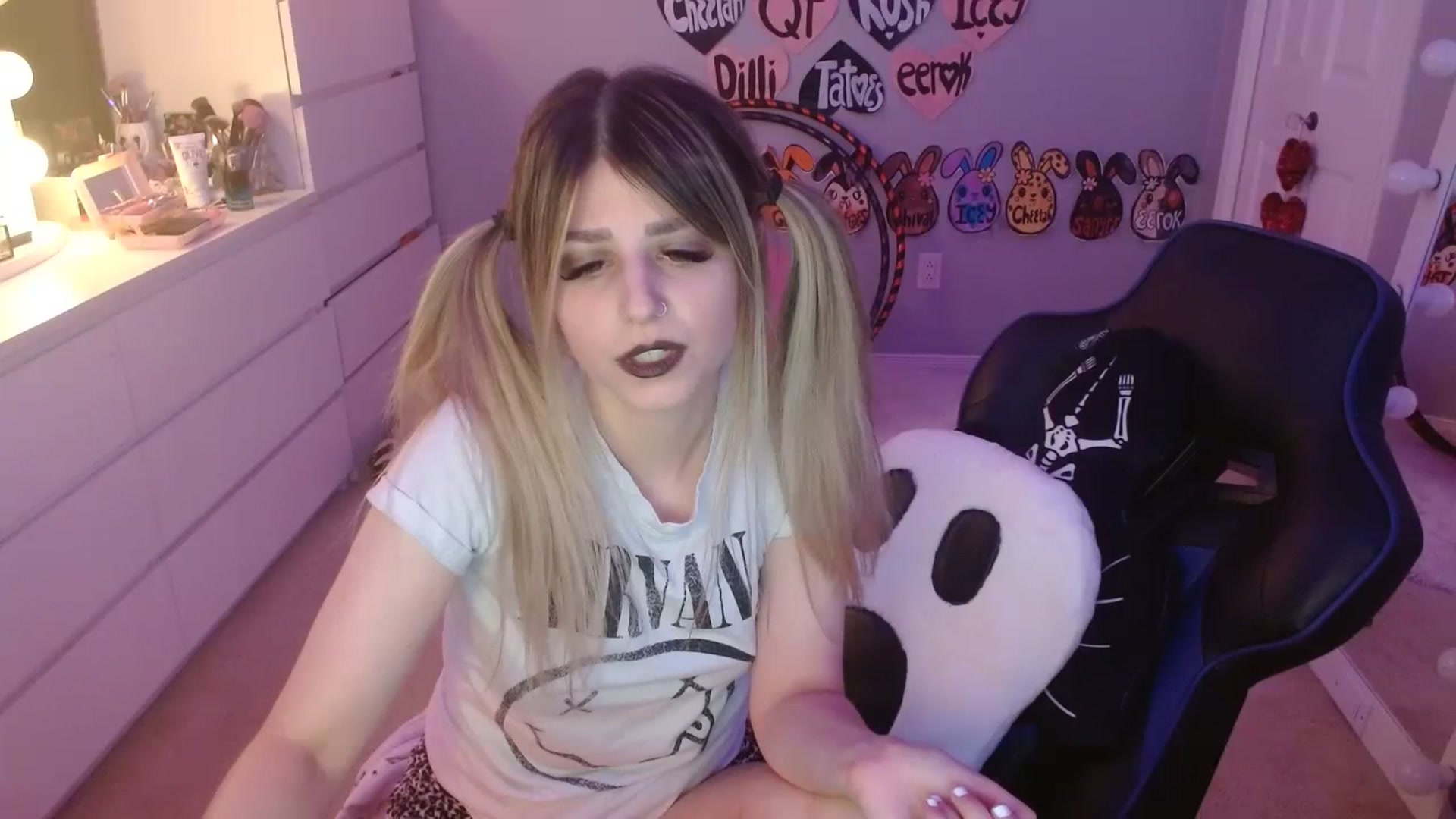 Gallery image thumbnail from Serafina's myfreecams stream on, 07/20/2023, 03:38 image 13 of 20