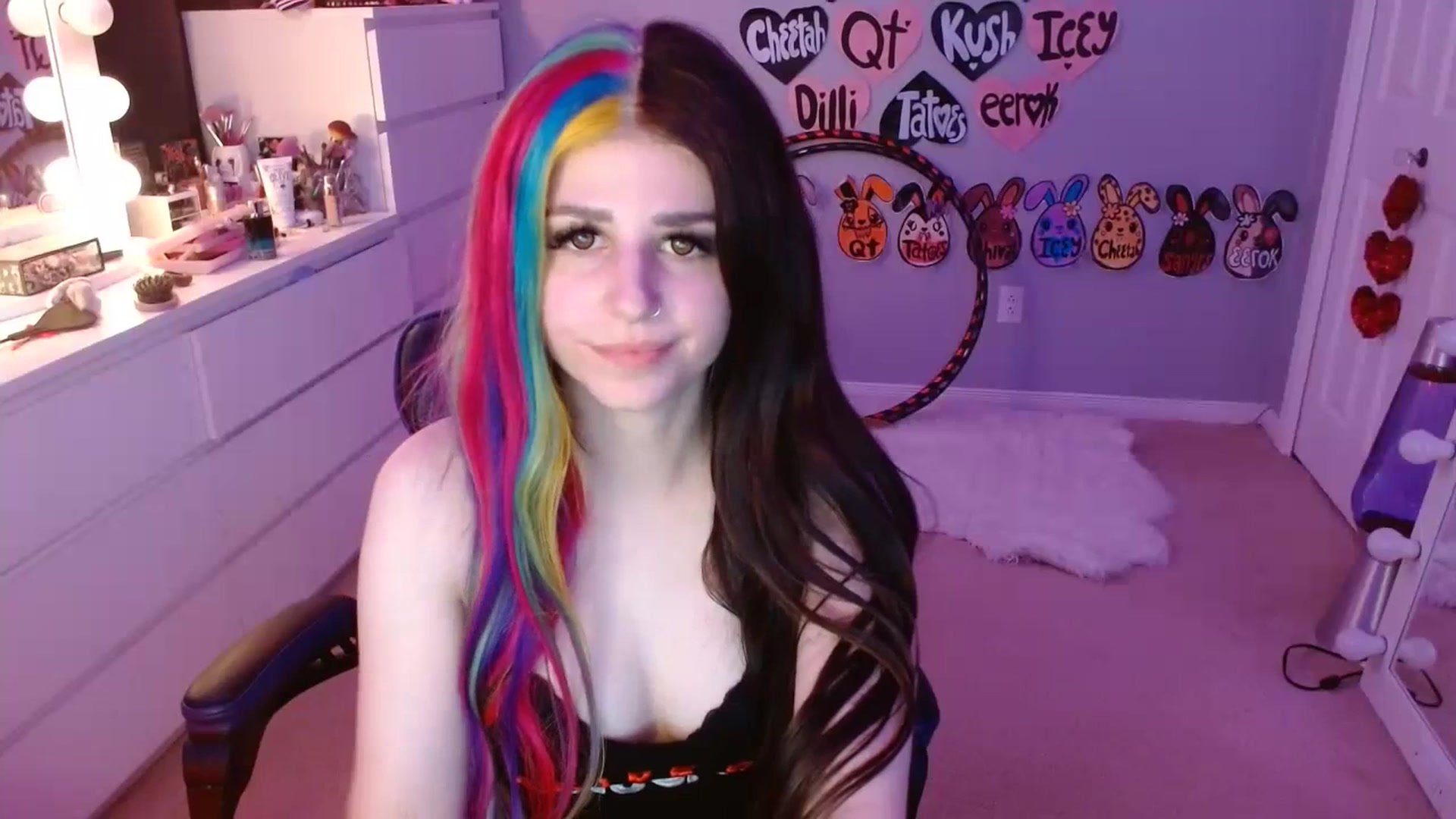 Gallery image thumbnail from Serafina's myfreecams stream on, 07/21/2023, 02:36 image 5 of 20