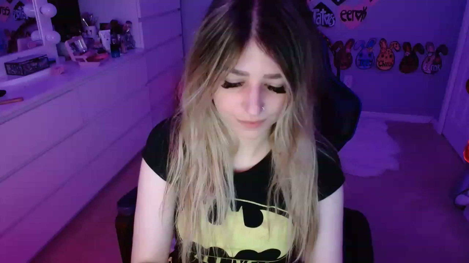 Gallery image thumbnail from Serafina's myfreecams stream on, 07/22/2023, 04:12 image 16 of 20