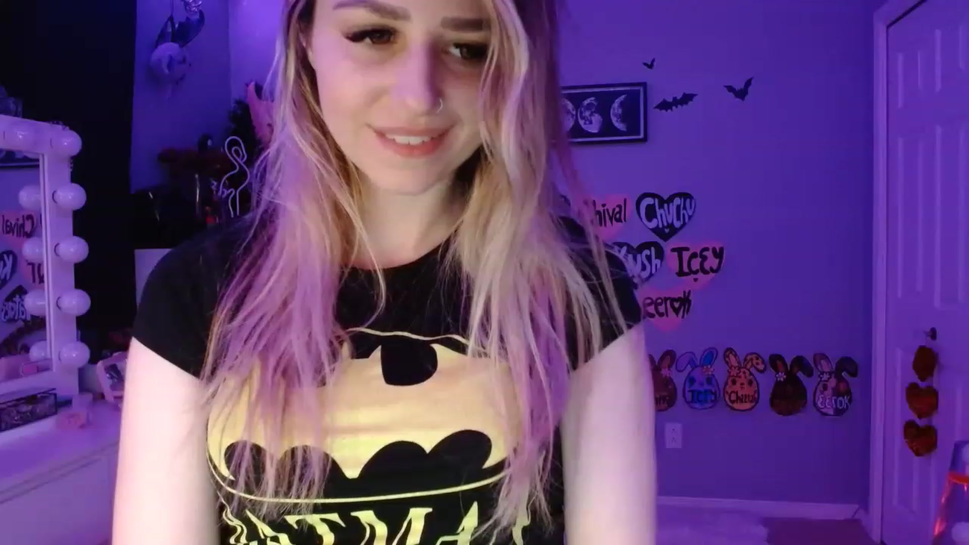 Gallery image thumbnail from Serafina's myfreecams stream on, 07/22/2023, 04:12 image 8 of 20