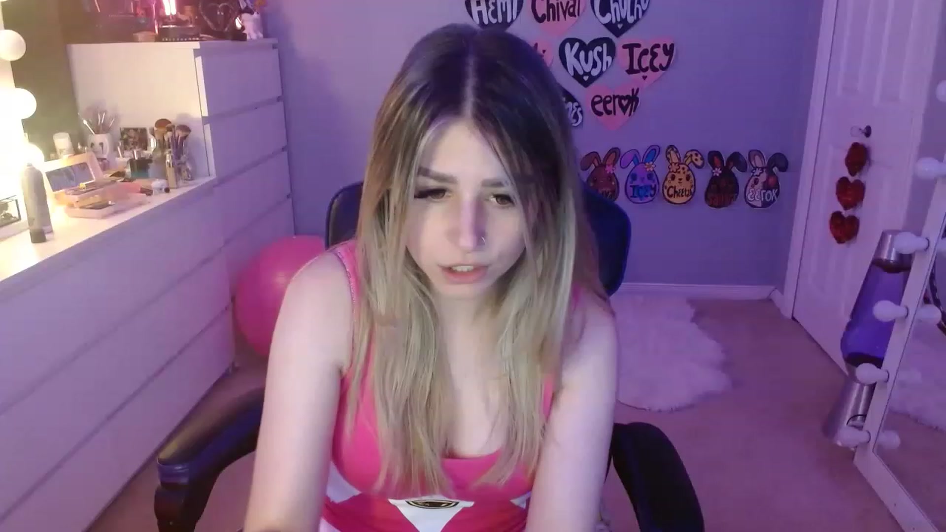 Gallery image thumbnail from Serafina's myfreecams stream on, 07/29/2023, 05:16 image 2 of 20