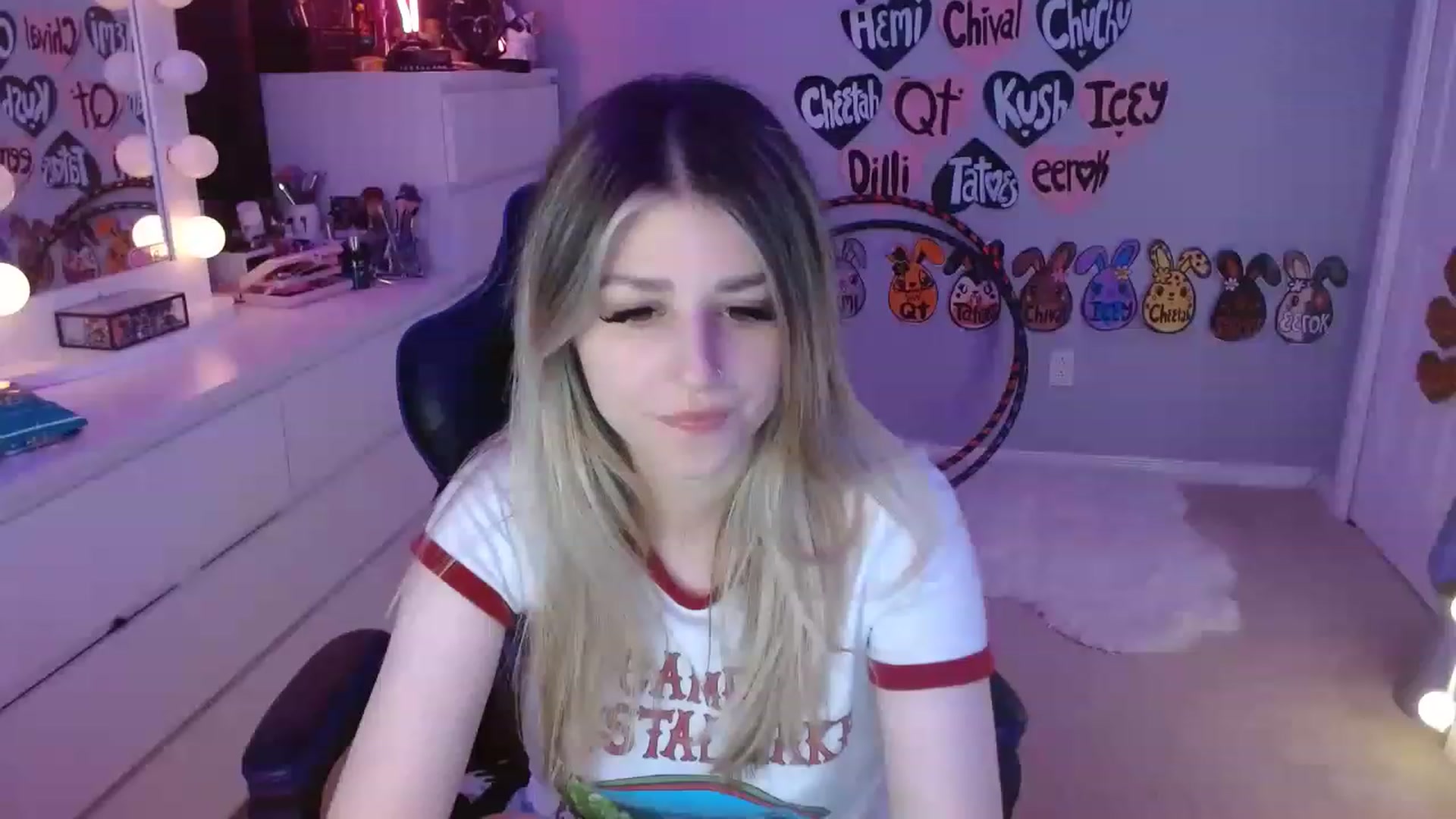 Gallery image thumbnail from Serafina's myfreecams stream on, 08/04/2023, 05:45 image 13 of 20