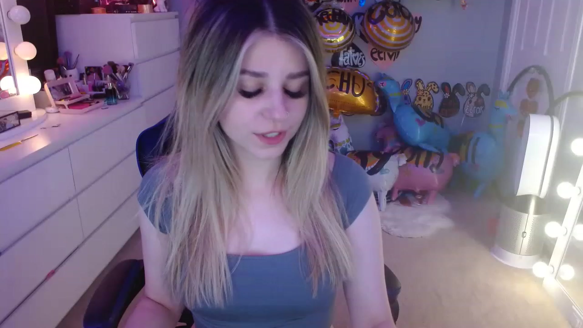 Gallery image thumbnail from Serafina's myfreecams stream on, 08/16/2023, 03:29 image 12 of 20