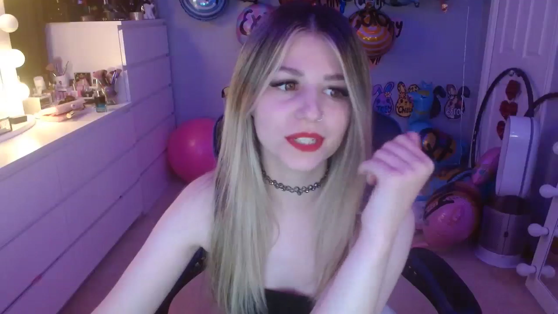 Gallery image thumbnail from Serafina's myfreecams stream on, 08/18/2023, 01:48 image 9 of 20