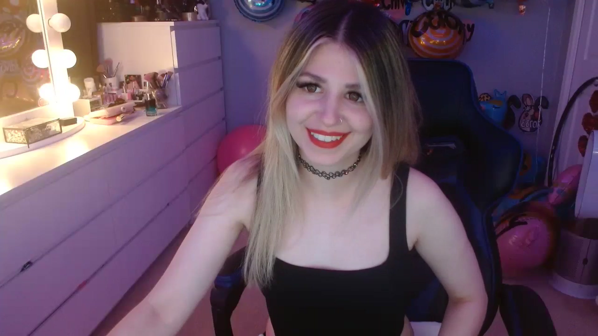 Gallery image thumbnail from Serafina's myfreecams stream on, 08/18/2023, 01:48 image 5 of 20