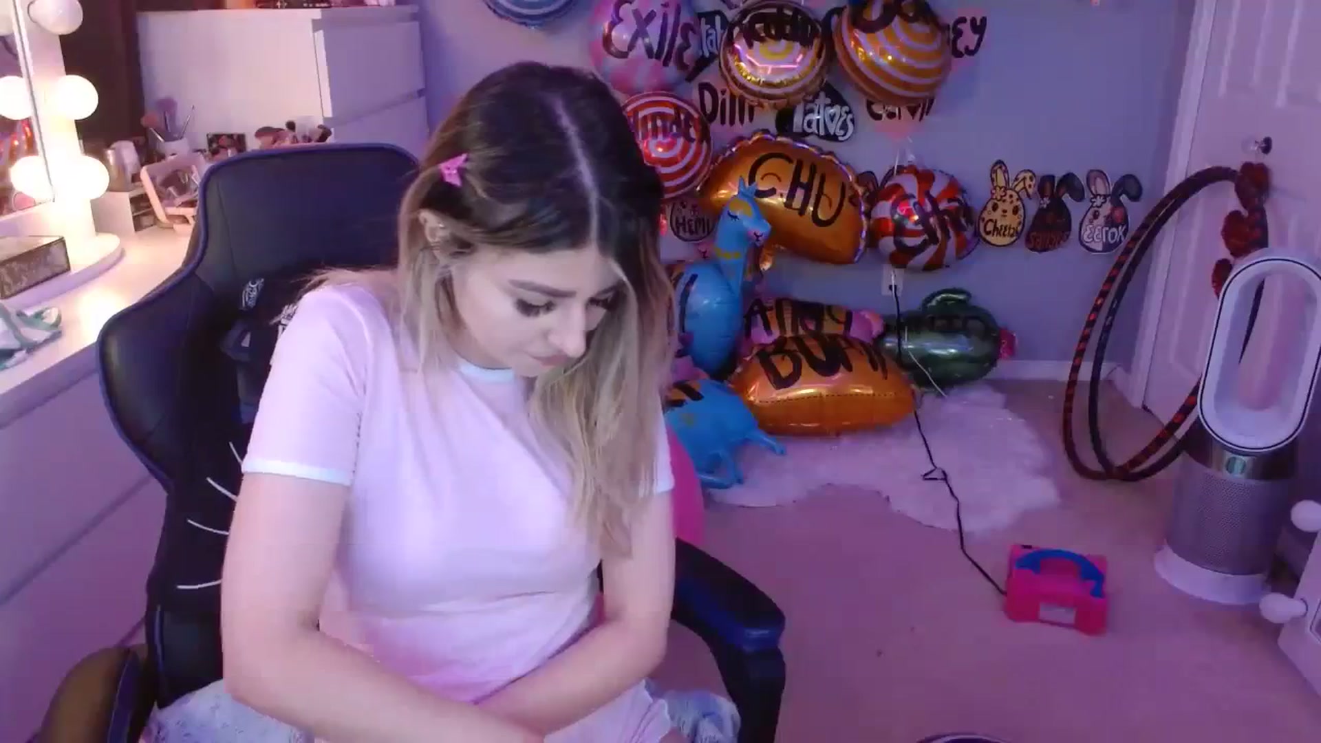 Gallery image thumbnail from Serafina's myfreecams stream on, 08/27/2023, 02:02 image 8 of 20