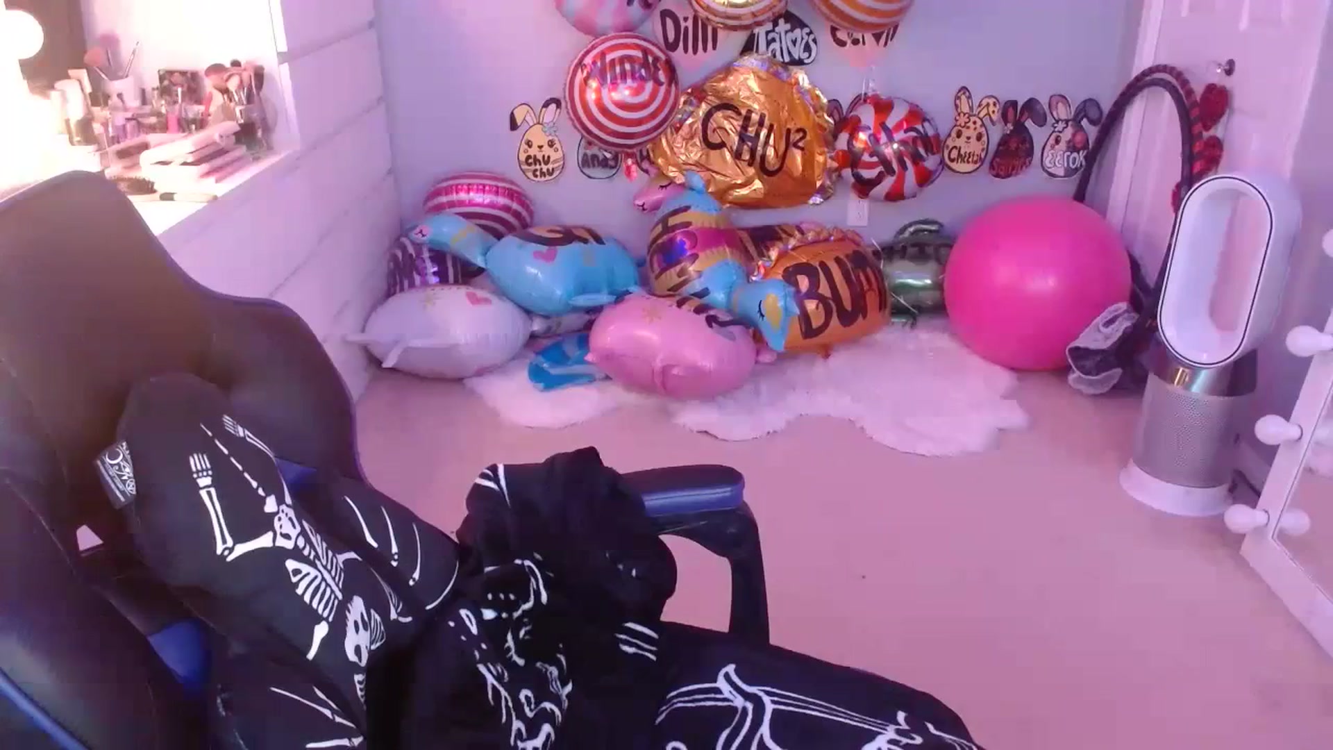 Gallery image thumbnail from Serafina's myfreecams stream on, 09/04/2023, 03:06 image 19 of 20