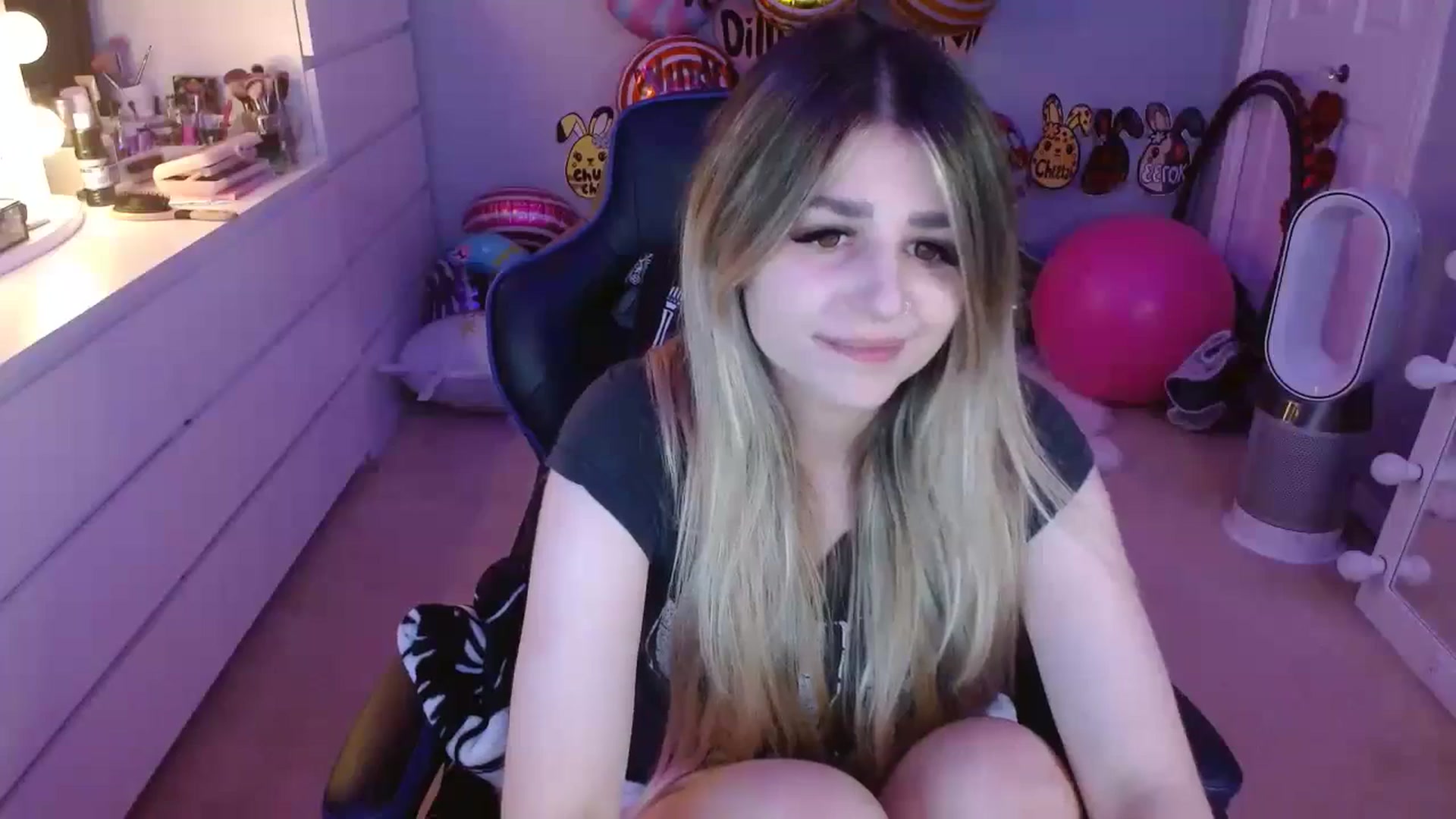 Gallery image thumbnail from Serafina's myfreecams stream on, 09/04/2023, 03:06 image 10 of 20