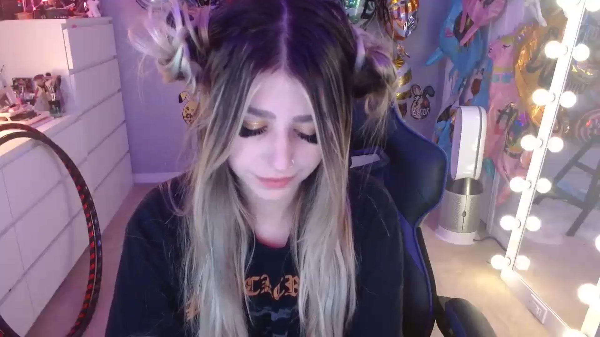 Gallery image thumbnail from Serafina's myfreecams stream on, 09/08/2023, 06:05 image 14 of 20