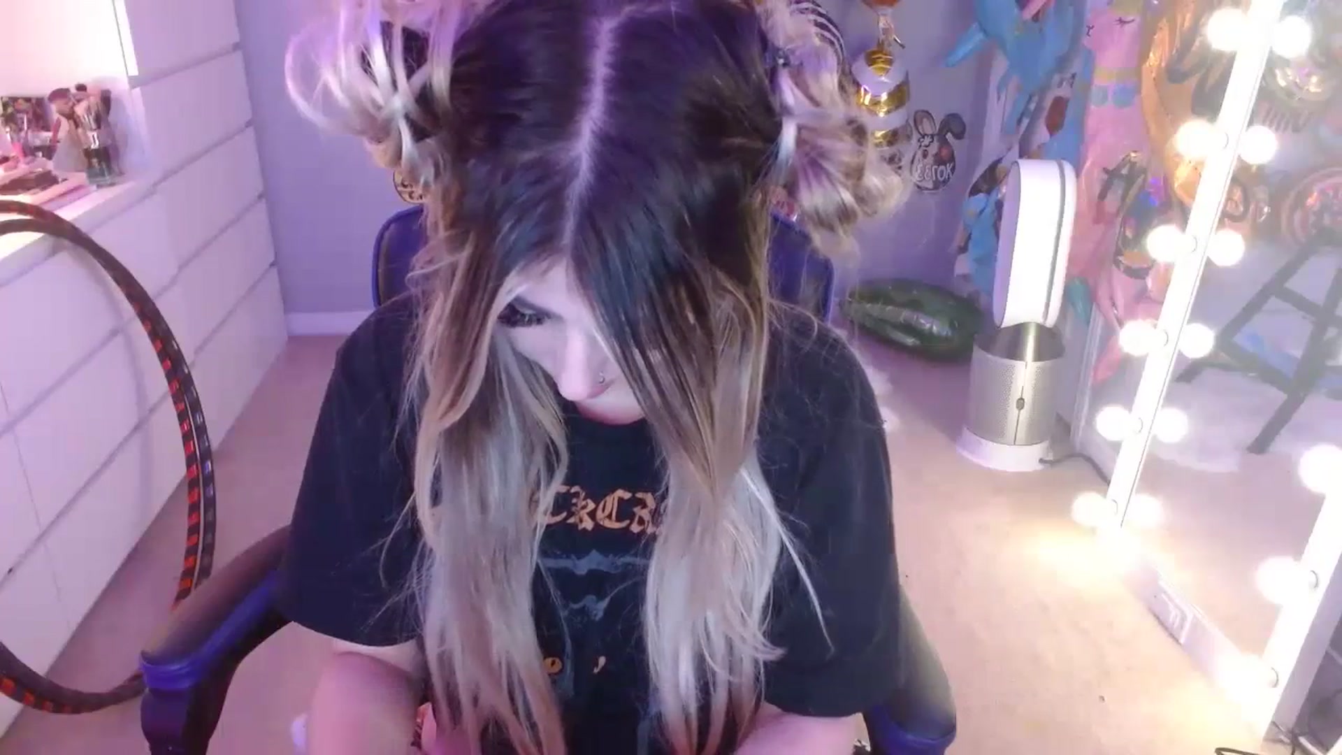 Gallery image thumbnail from Serafina's myfreecams stream on, 09/08/2023, 06:05 image 5 of 20