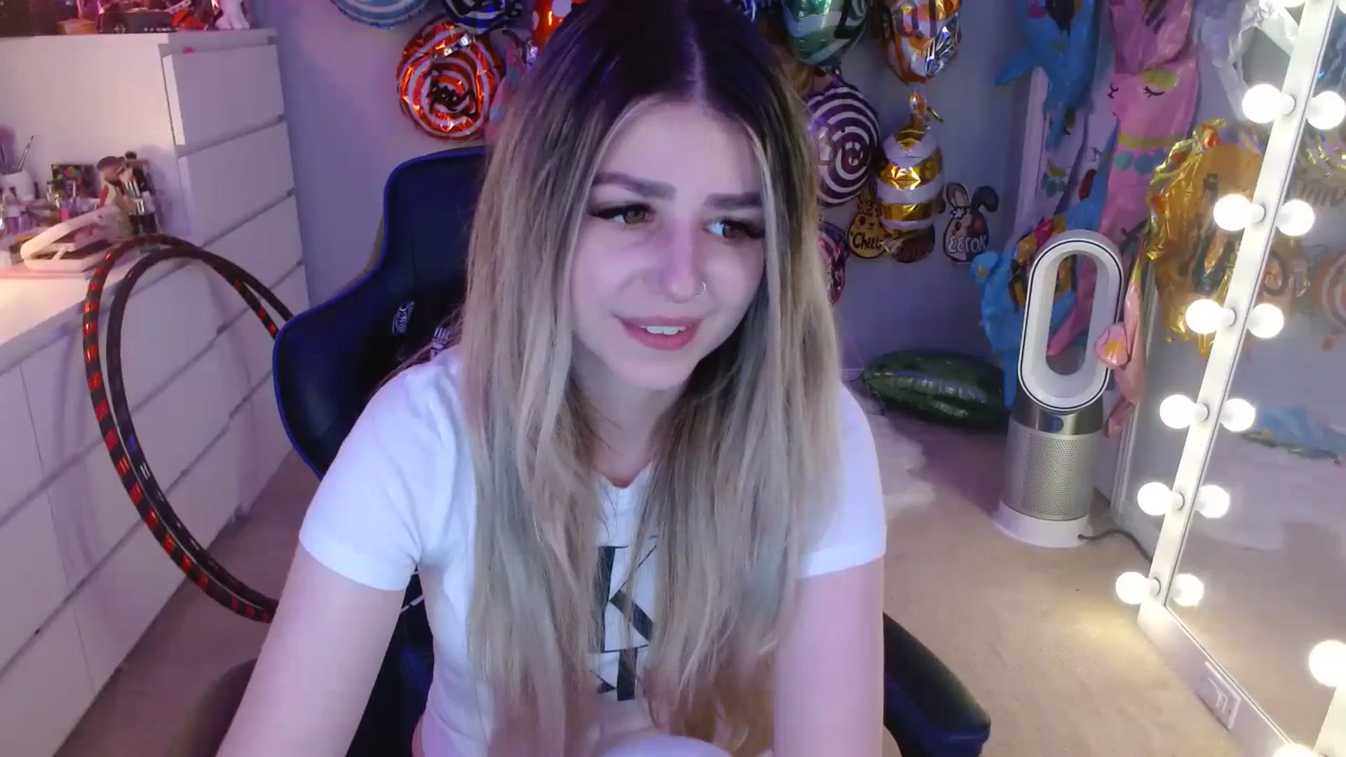 Gallery image thumbnail from Serafina's myfreecams stream on, 09/09/2023, 02:54 image 11 of 20