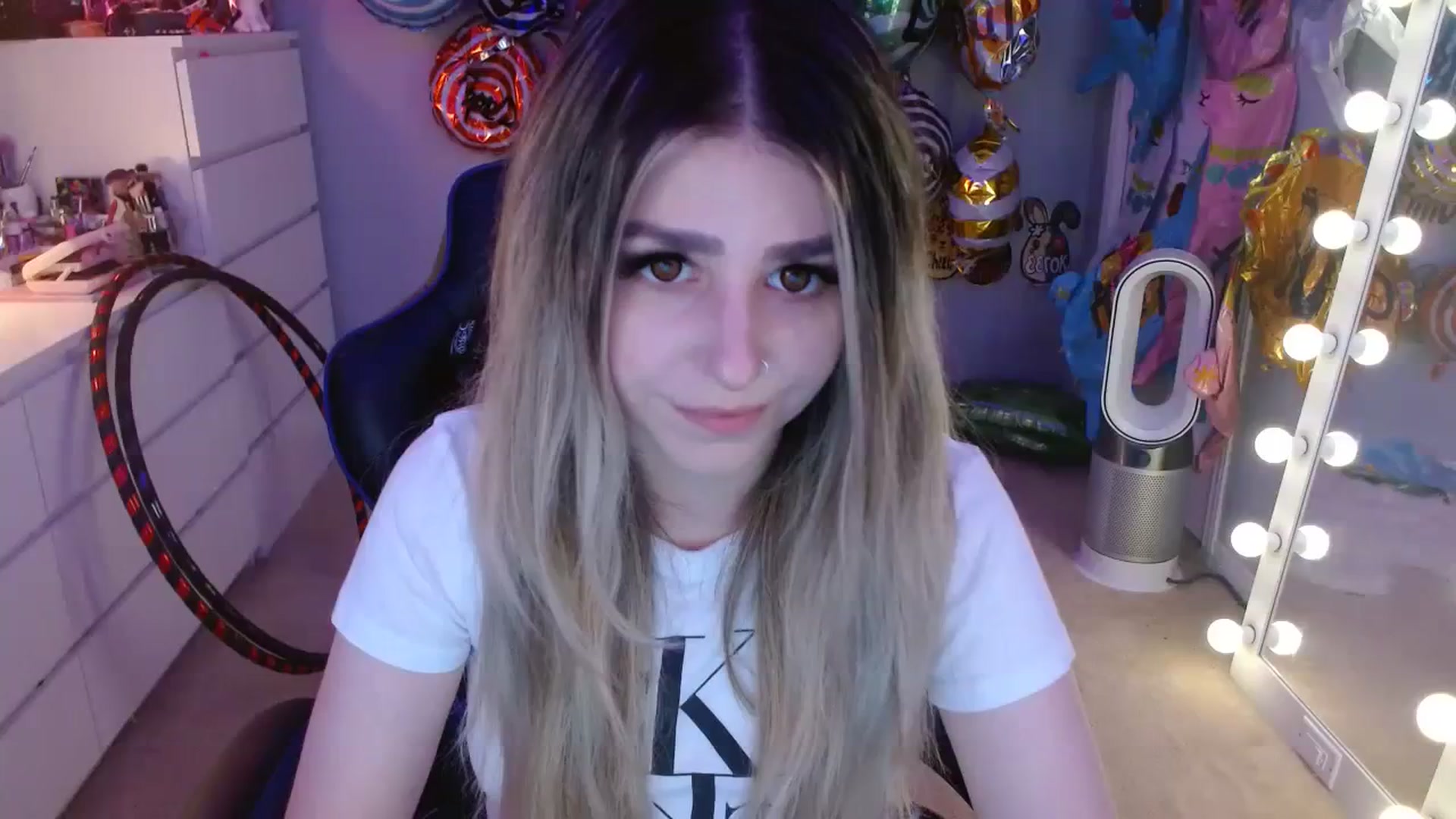 Gallery image thumbnail from Serafina's myfreecams stream on, 09/09/2023, 02:54 image 6 of 20
