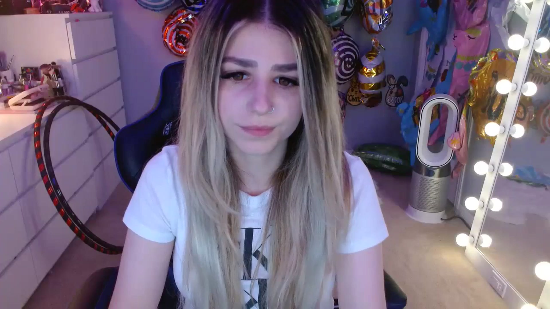 Gallery image thumbnail from Serafina's myfreecams stream on, 09/09/2023, 02:54 image 5 of 20