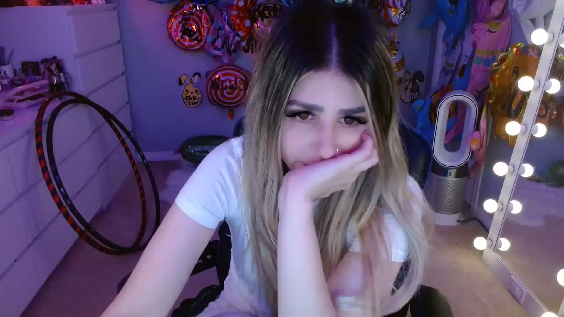 Gallery image thumbnail from Serafina's myfreecams stream on, 09/09/2023, 05:35 image 17 of 20