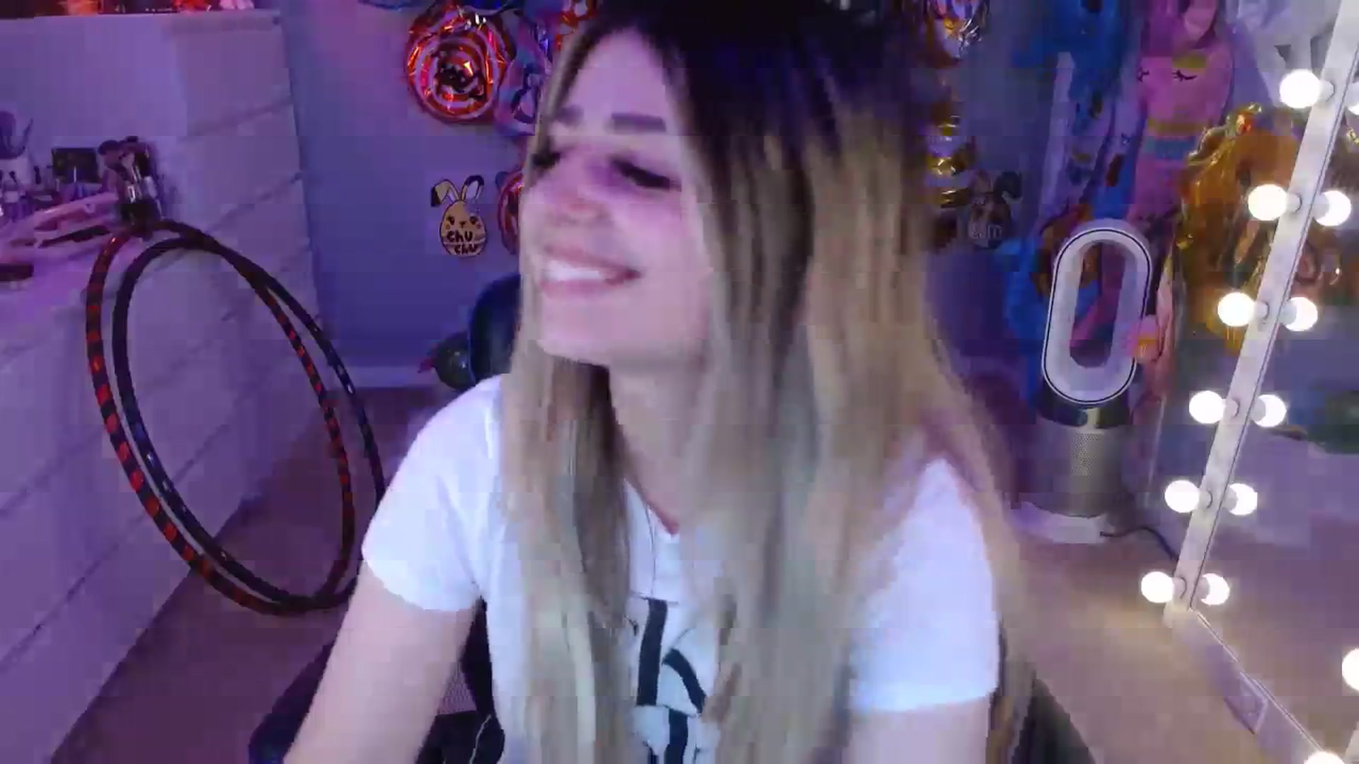 Gallery image thumbnail from Serafina's myfreecams stream on, 09/09/2023, 05:35 image 12 of 20