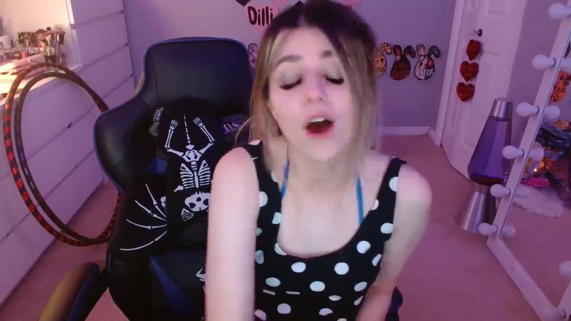 Gallery image thumbnail from Serafina's myfreecams stream on, 09/12/2023, 05:18 image 6 of 20