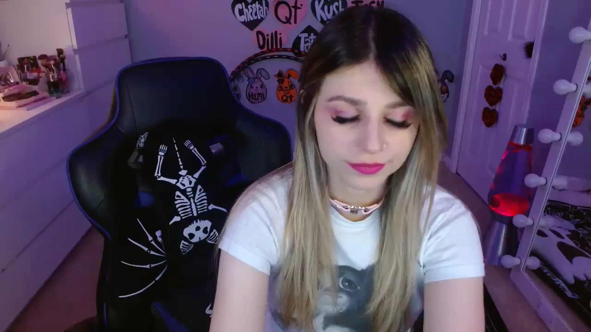 Gallery image thumbnail from Serafina's myfreecams stream on, 09/16/2023, 08:03 image 20 of 20
