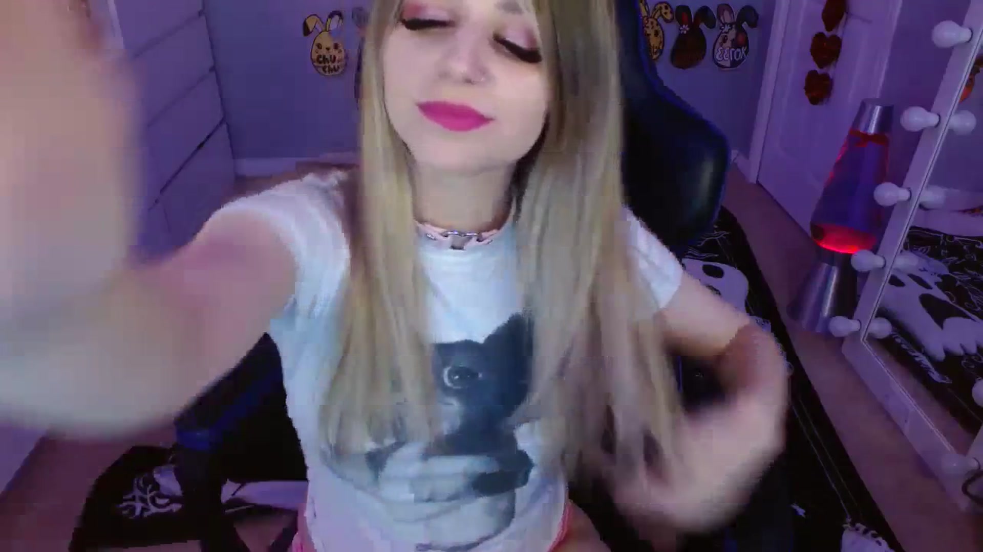 Gallery image thumbnail from Serafina's myfreecams stream on, 09/16/2023, 08:03 image 13 of 20