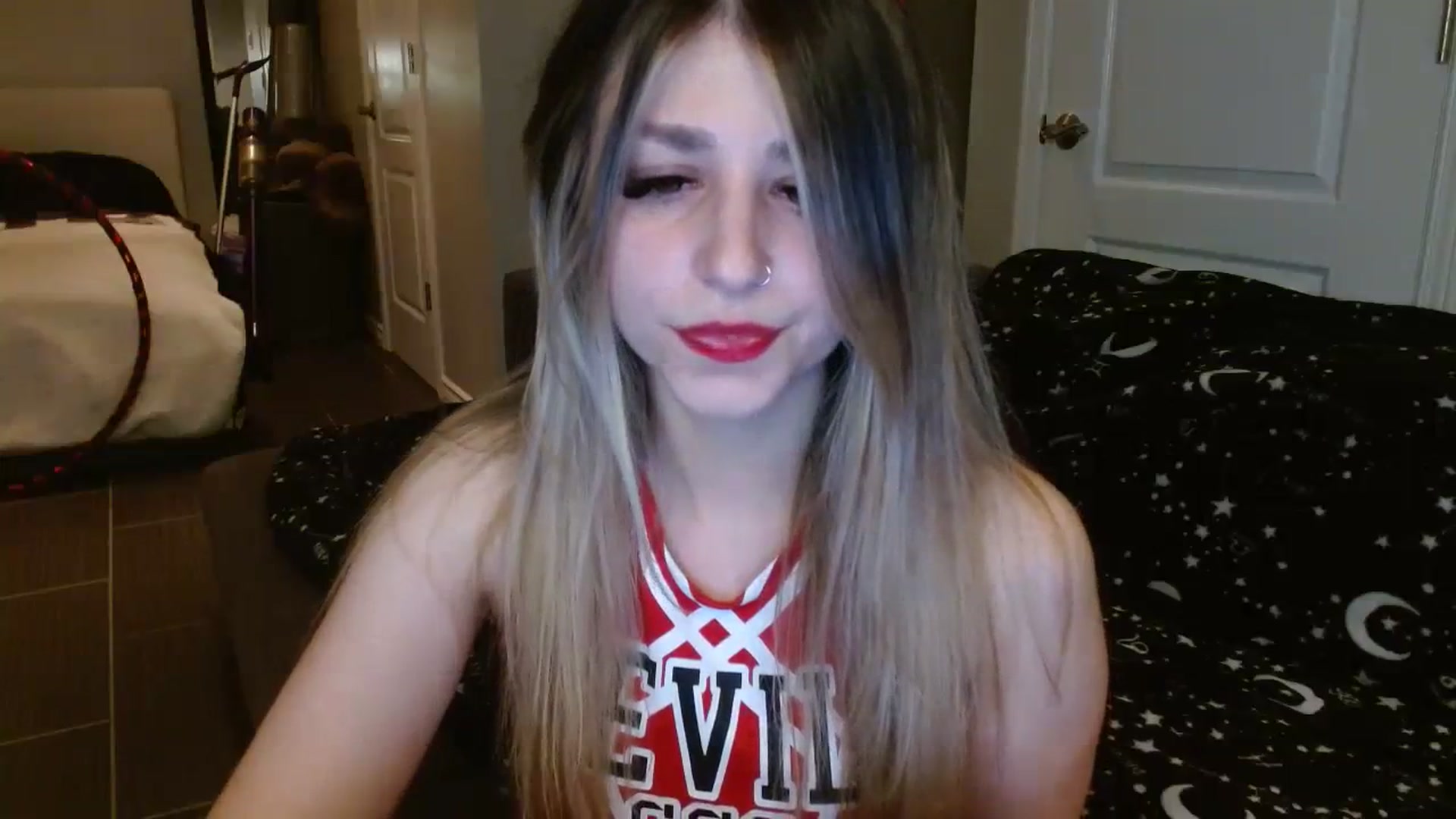 Gallery image thumbnail from Serafina's myfreecams stream on, 10/02/2023, 02:23 image 17 of 20