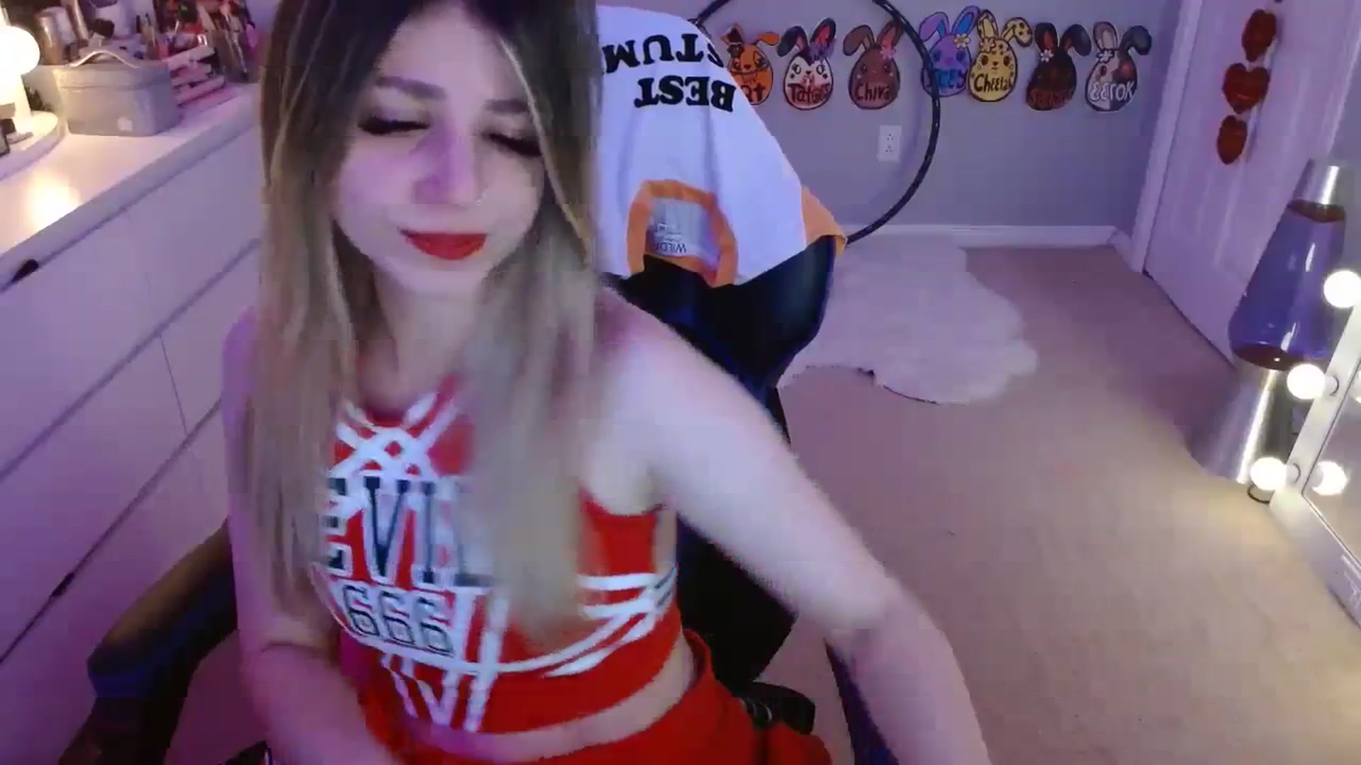 Gallery image thumbnail from Serafina's myfreecams stream on, 10/02/2023, 03:32 image 14 of 20