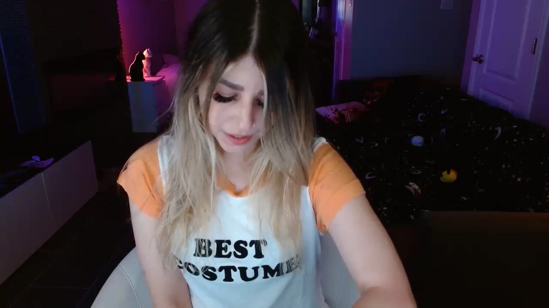 Gallery image thumbnail from Serafina's myfreecams stream on, 10/05/2023, 03:33 image 18 of 20