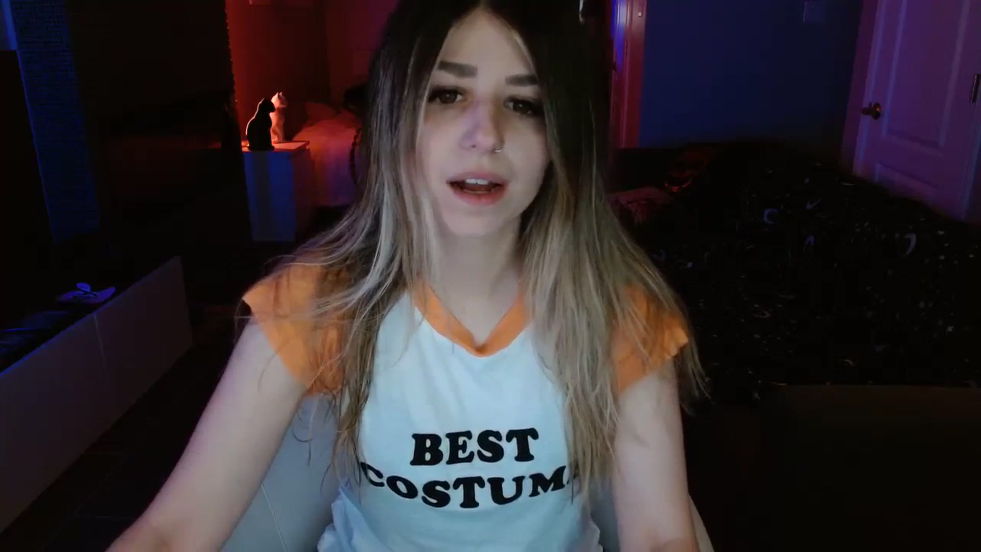 Gallery image thumbnail from Serafina's myfreecams stream on, 10/05/2023, 03:33 image 2 of 20
