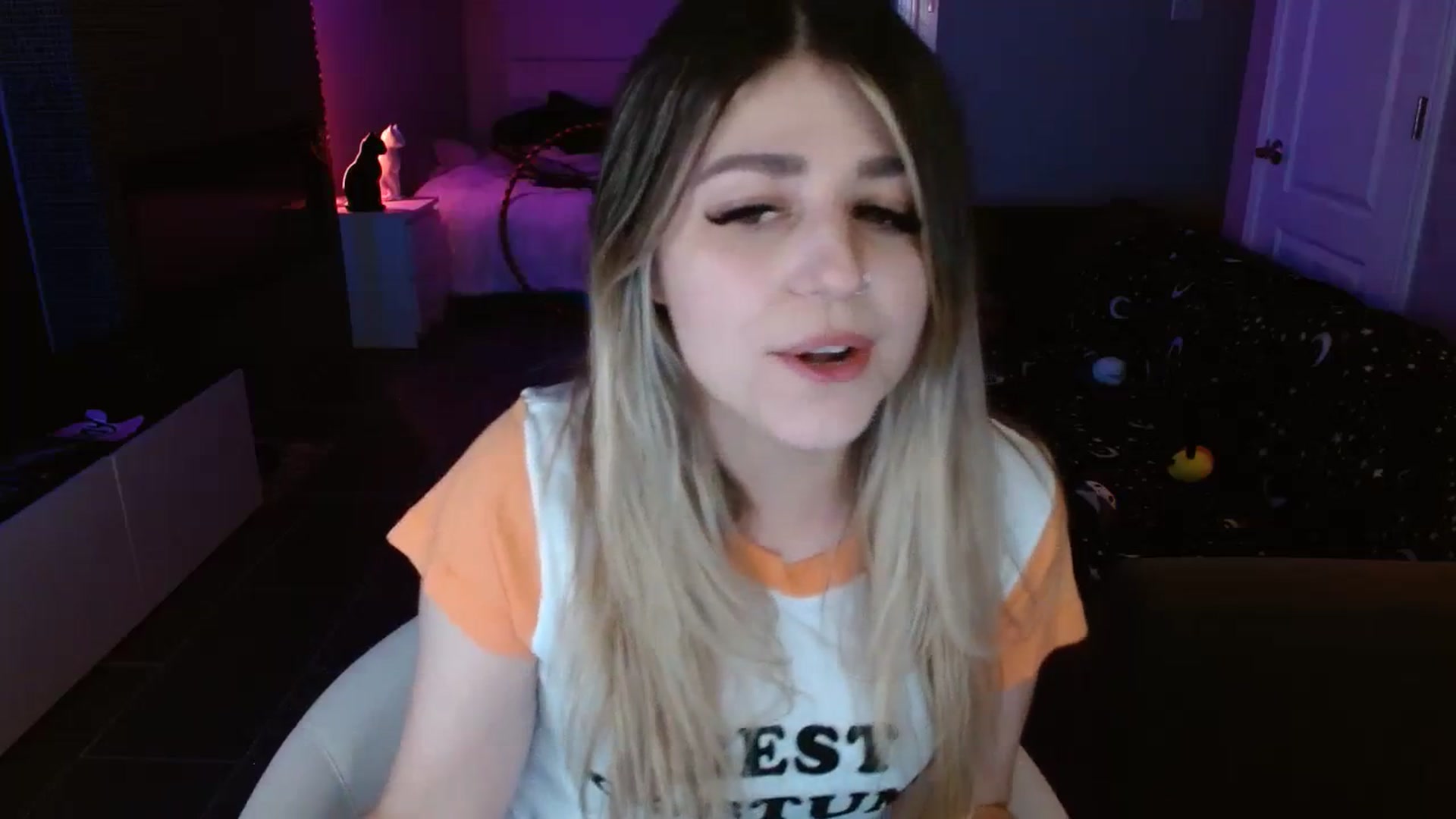 Gallery image thumbnail from Serafina's myfreecams stream on, 10/05/2023, 05:50 image 6 of 20