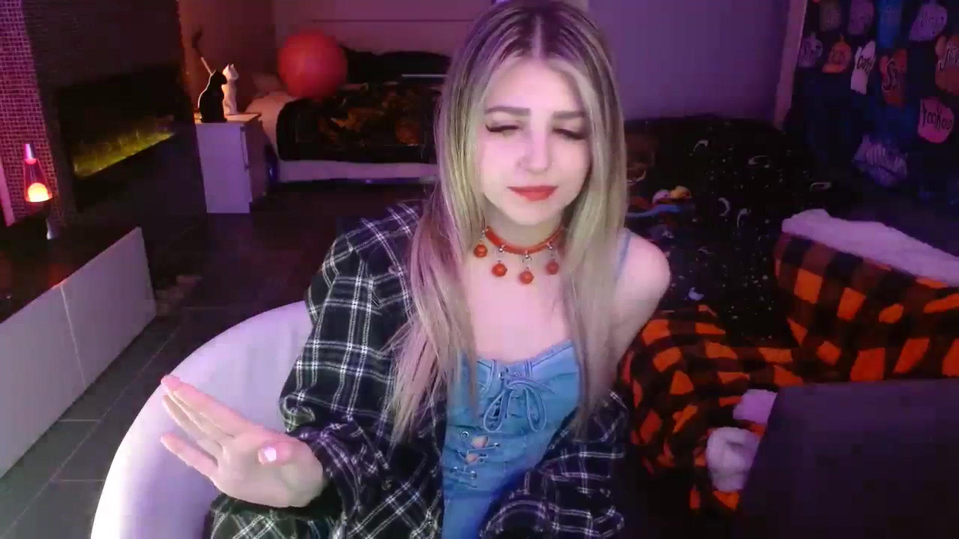 Gallery image thumbnail from Serafina's myfreecams stream on, 11/12/2023, 06:12 image 20 of 20