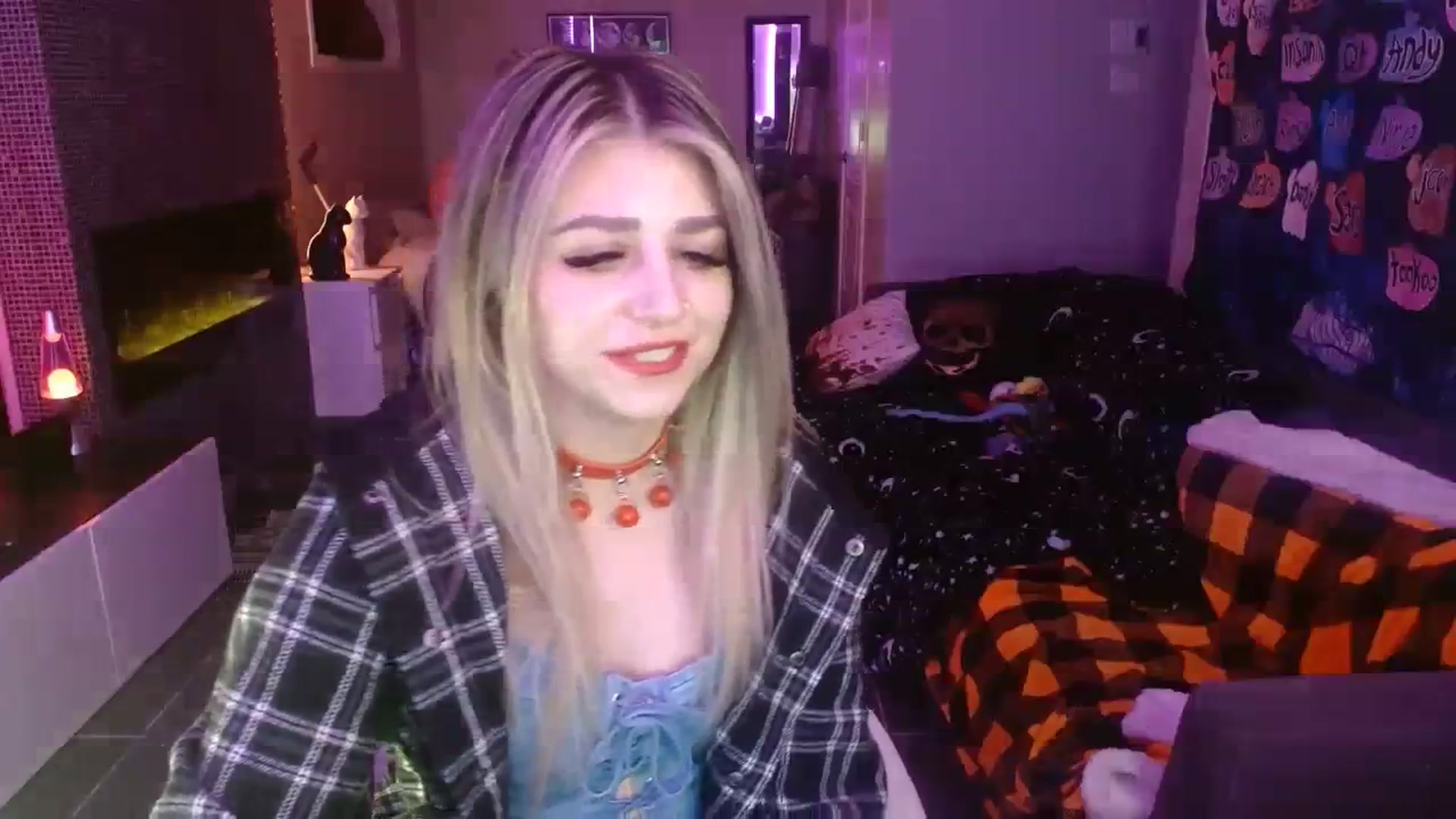Gallery image thumbnail from Serafina's myfreecams stream on, 11/12/2023, 06:12 image 18 of 20