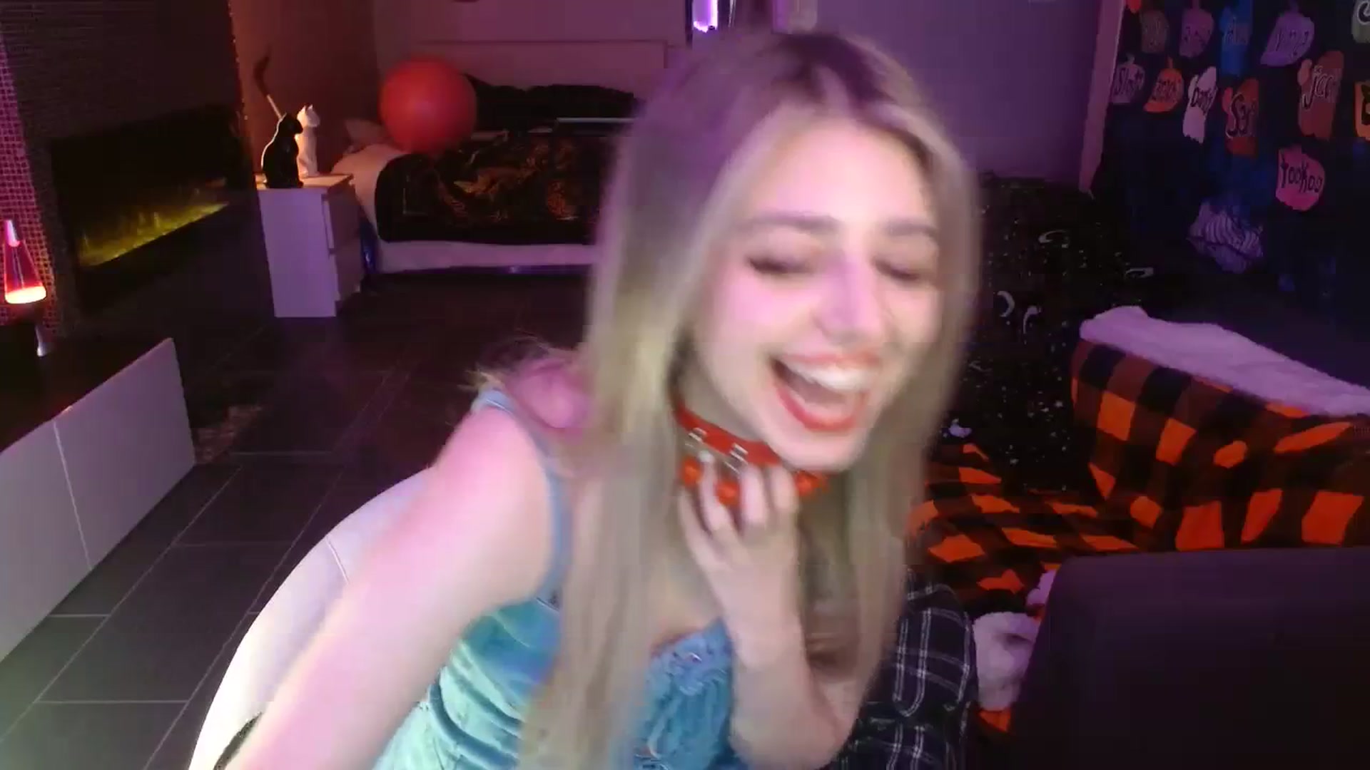Gallery image thumbnail from Serafina's myfreecams stream on, 11/12/2023, 06:12 image 8 of 20