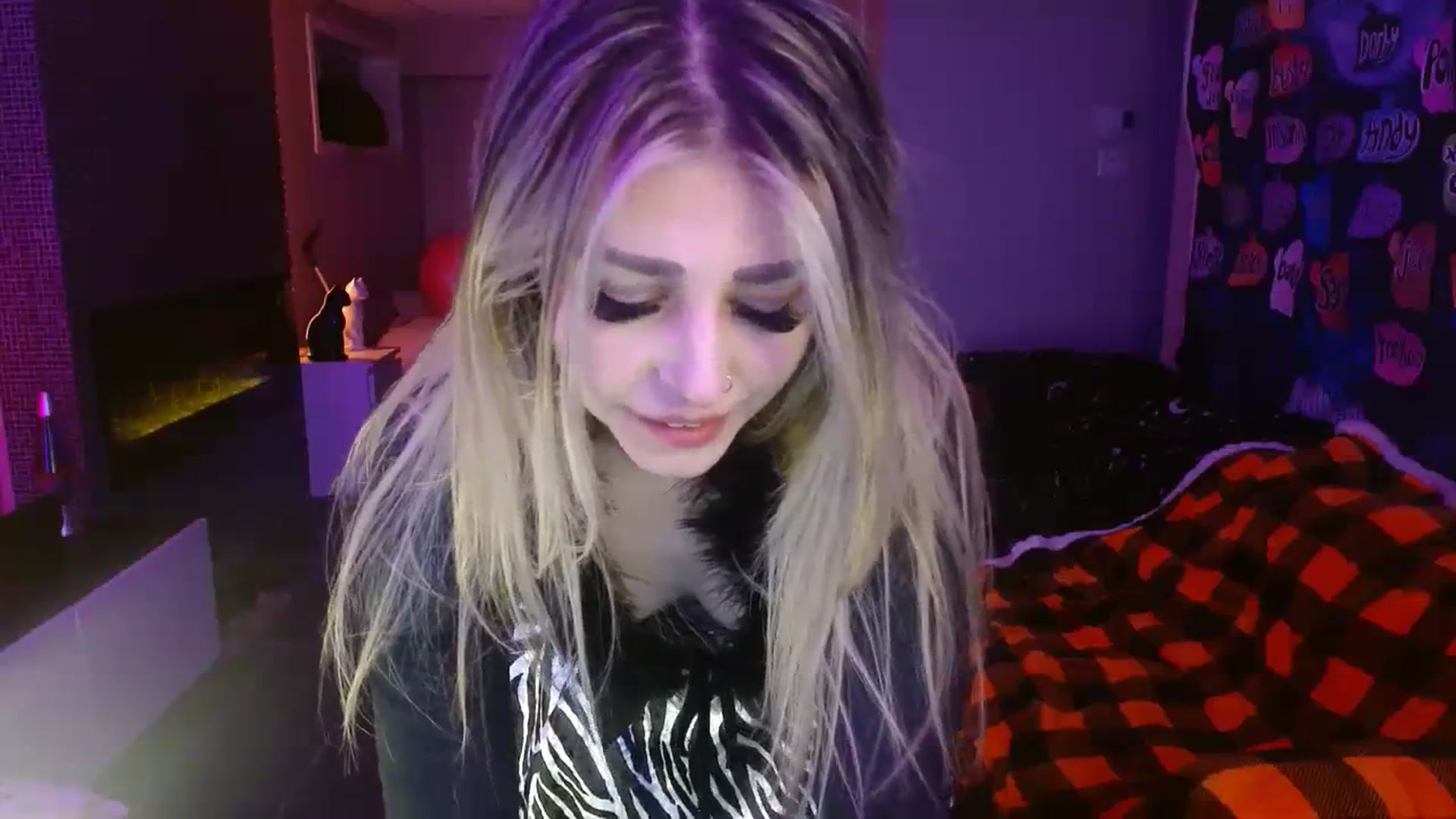 Gallery image thumbnail from Serafina's myfreecams stream on, 11/13/2023, 04:58 image 18 of 20