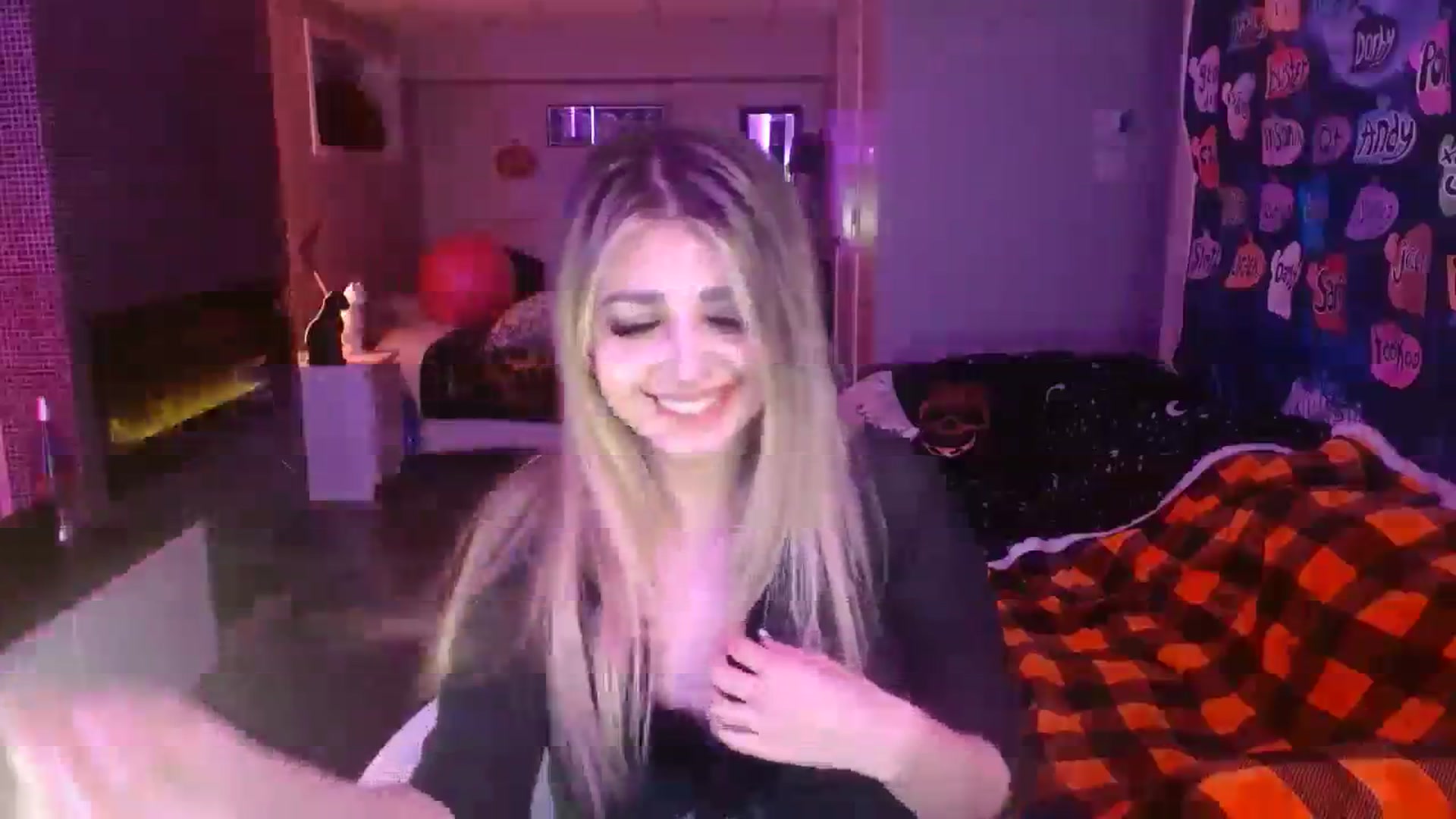 Gallery image thumbnail from Serafina's myfreecams stream on, 11/13/2023, 04:58 image 20 of 20