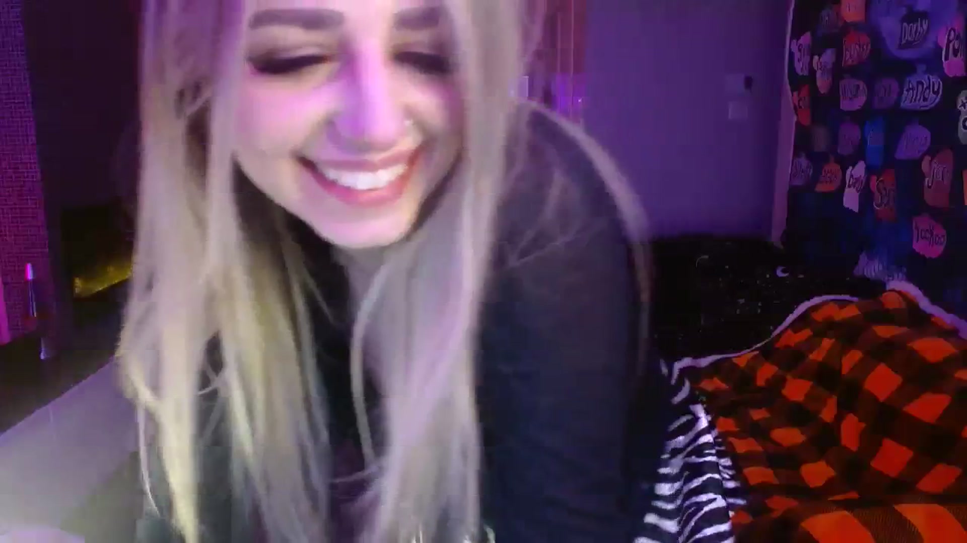 Gallery image thumbnail from Serafina's myfreecams stream on, 11/13/2023, 04:58 image 9 of 20