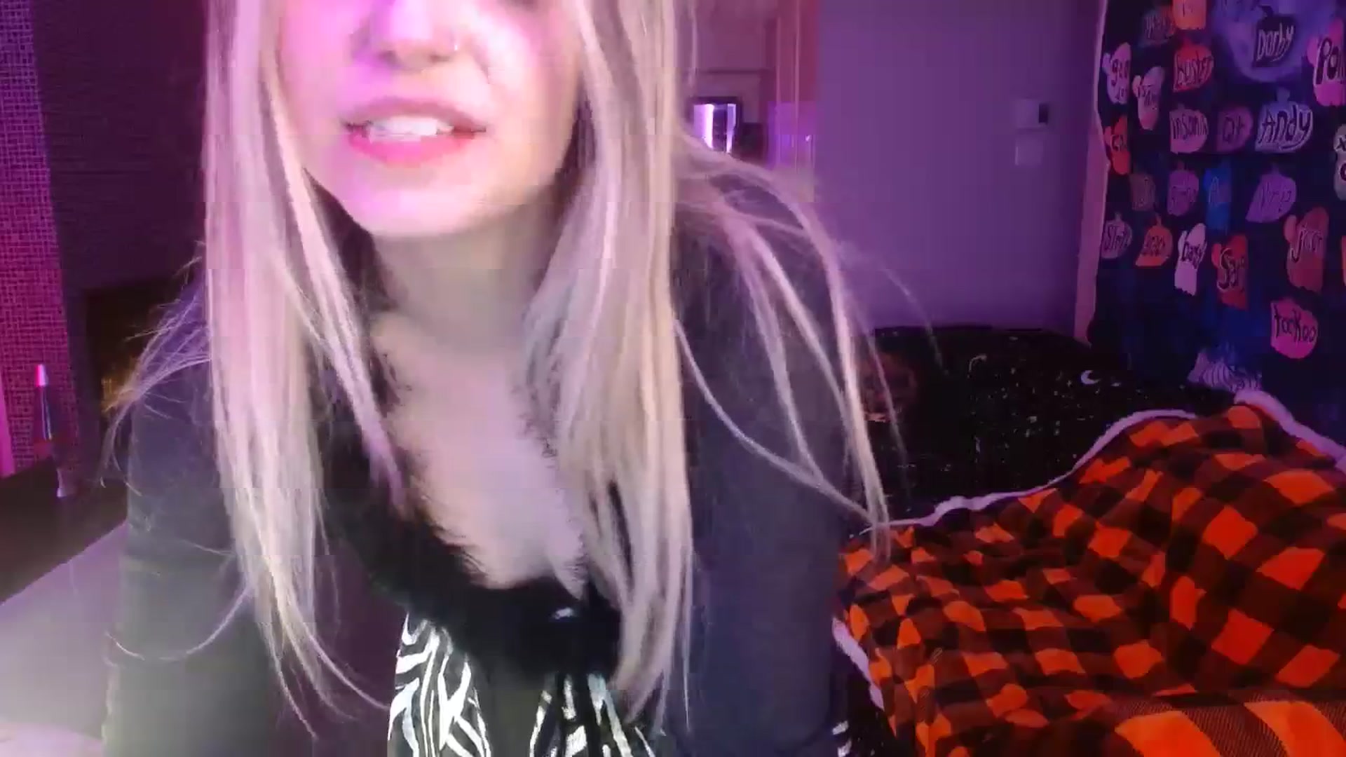 Gallery image thumbnail from Serafina's myfreecams stream on, 11/13/2023, 04:58 image 13 of 20