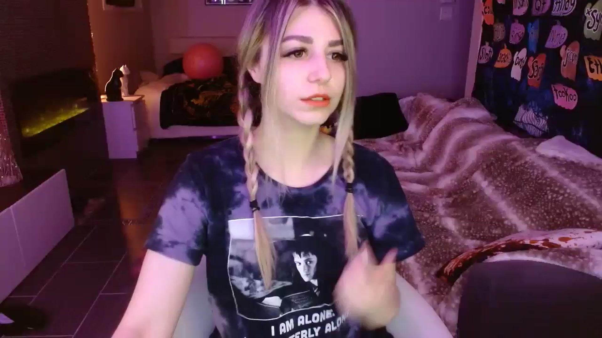 Gallery image thumbnail from Serafina's myfreecams stream on, 11/28/2023, 04:19 image 12 of 20