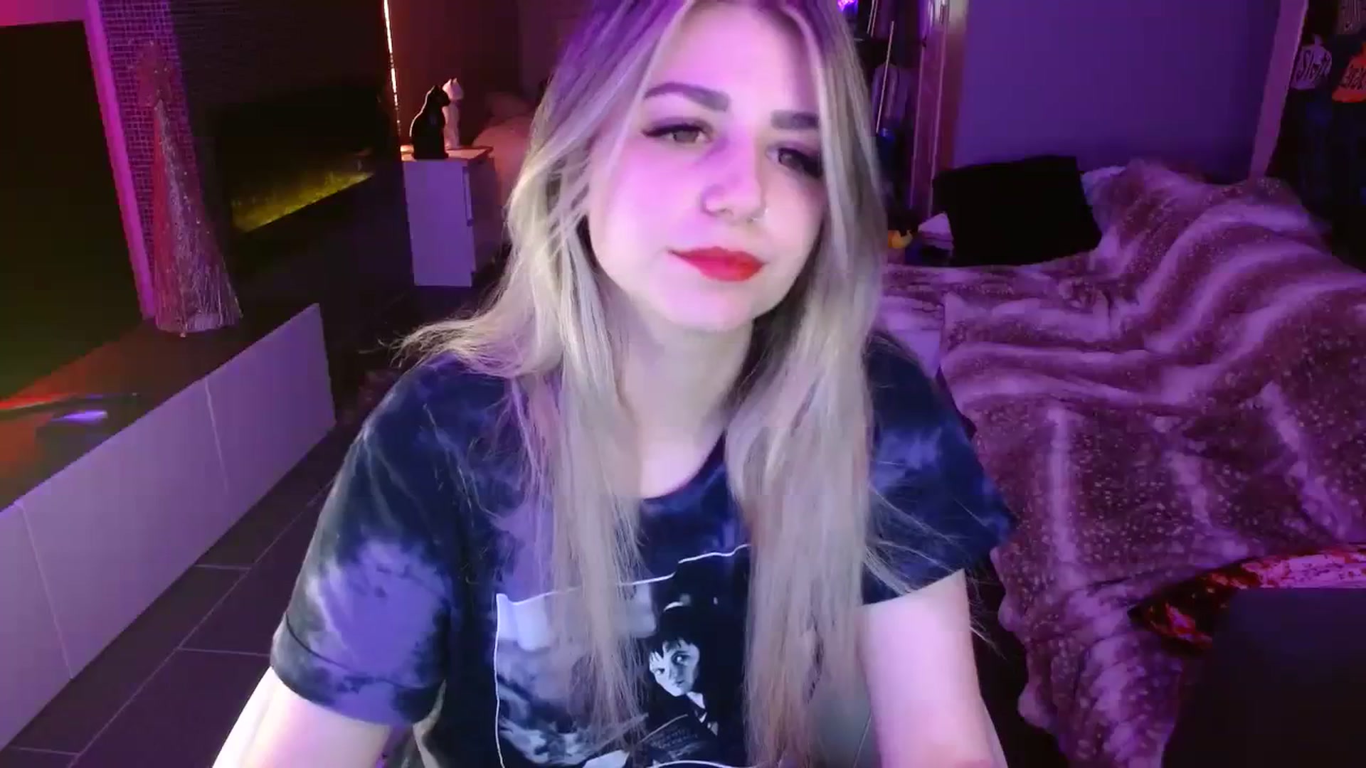Gallery image thumbnail from Serafina's myfreecams stream on, 11/28/2023, 06:51 image 9 of 20