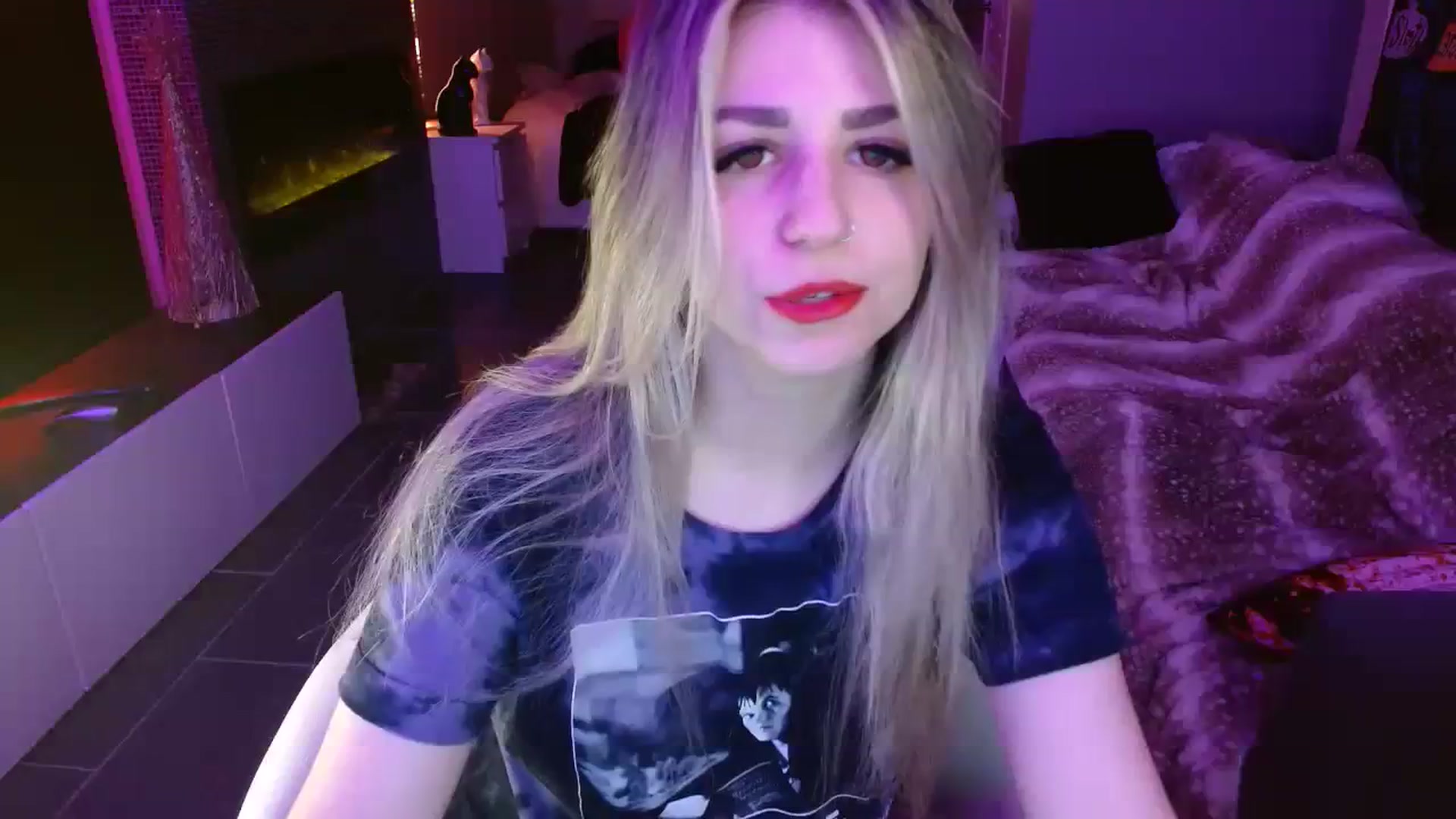 Gallery image thumbnail from Serafina's myfreecams stream on, 11/28/2023, 06:51 image 15 of 20