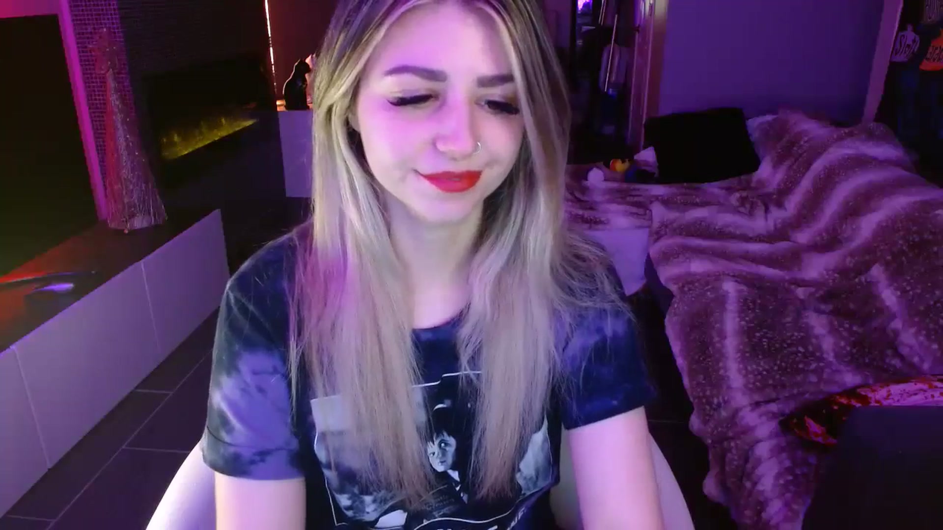 Gallery image thumbnail from Serafina's myfreecams stream on, 11/28/2023, 06:51 image 7 of 20